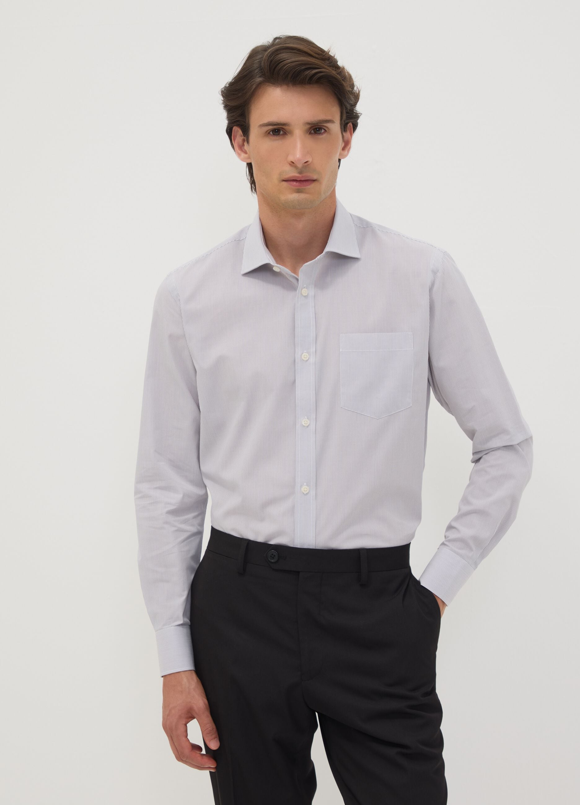 Grey easy-iron cotton-blend shirt with fine stripes, regular fit