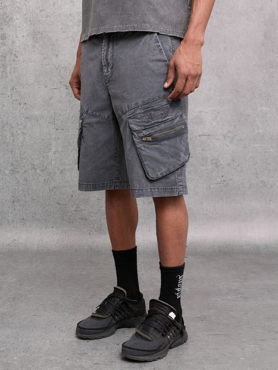 Washed Grey Cargo Shorts_2
