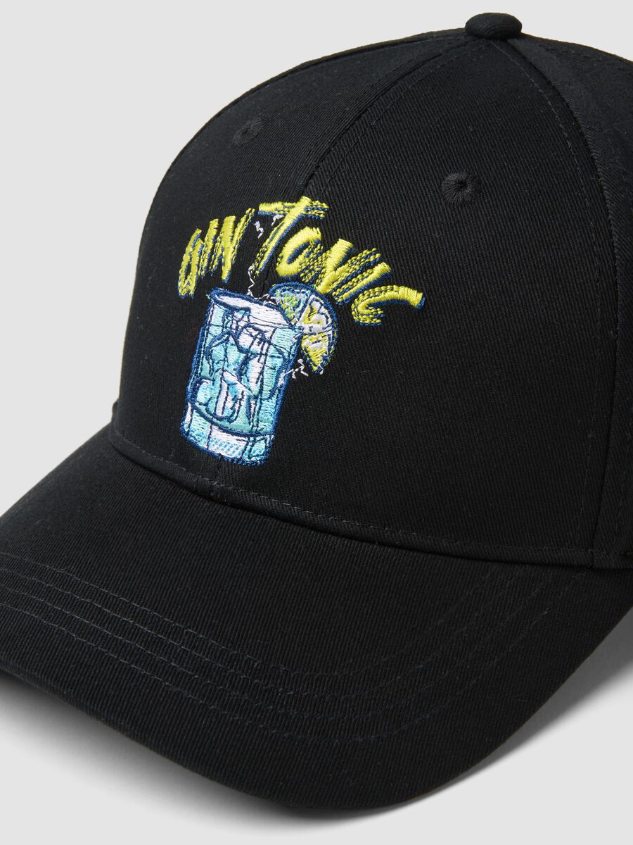 Pure Black Cotton Baseball Cap with Gin Tonic Embroidery_1