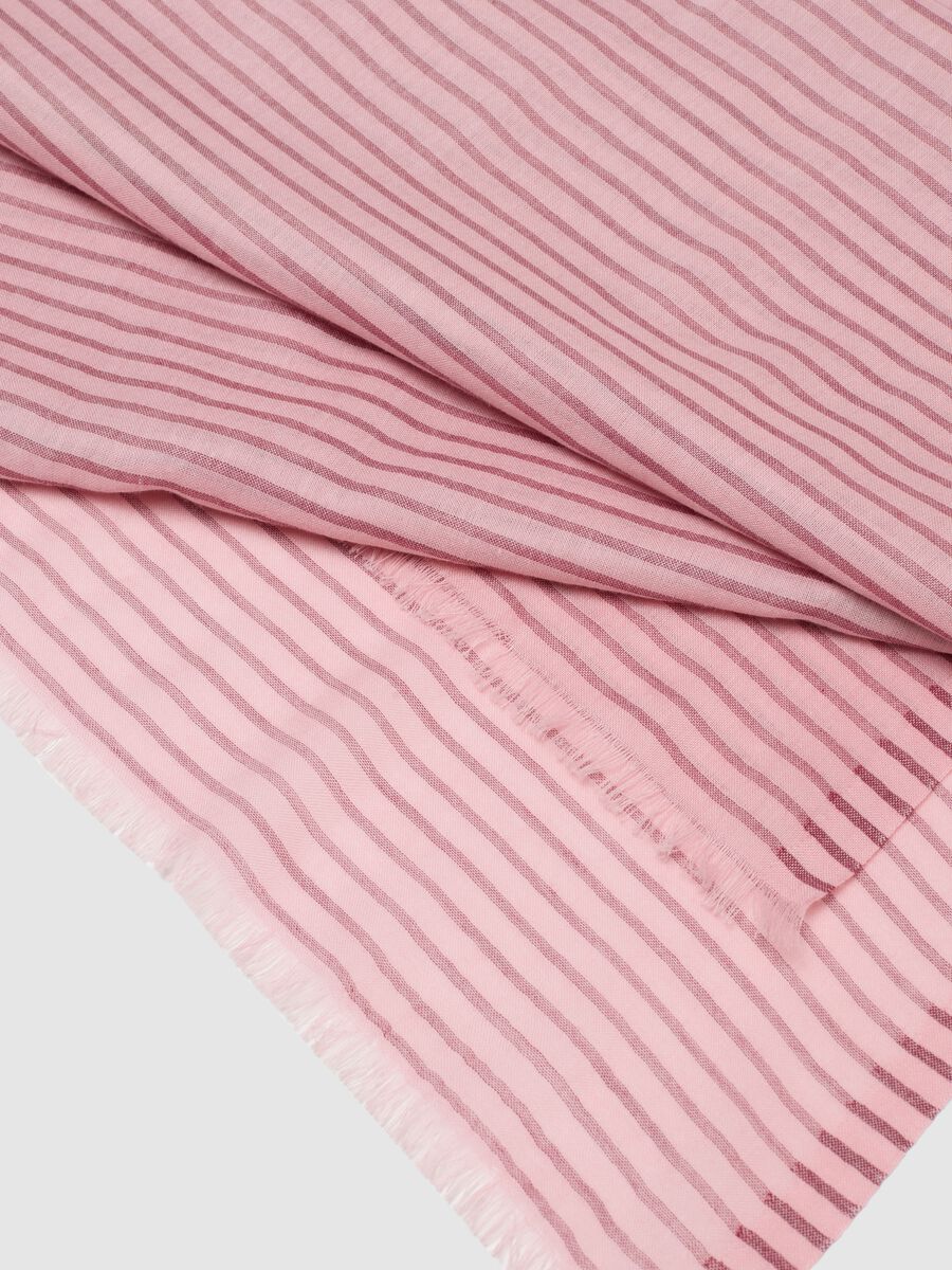 Sciarpa leggera in misto cotone a righe rosa_2