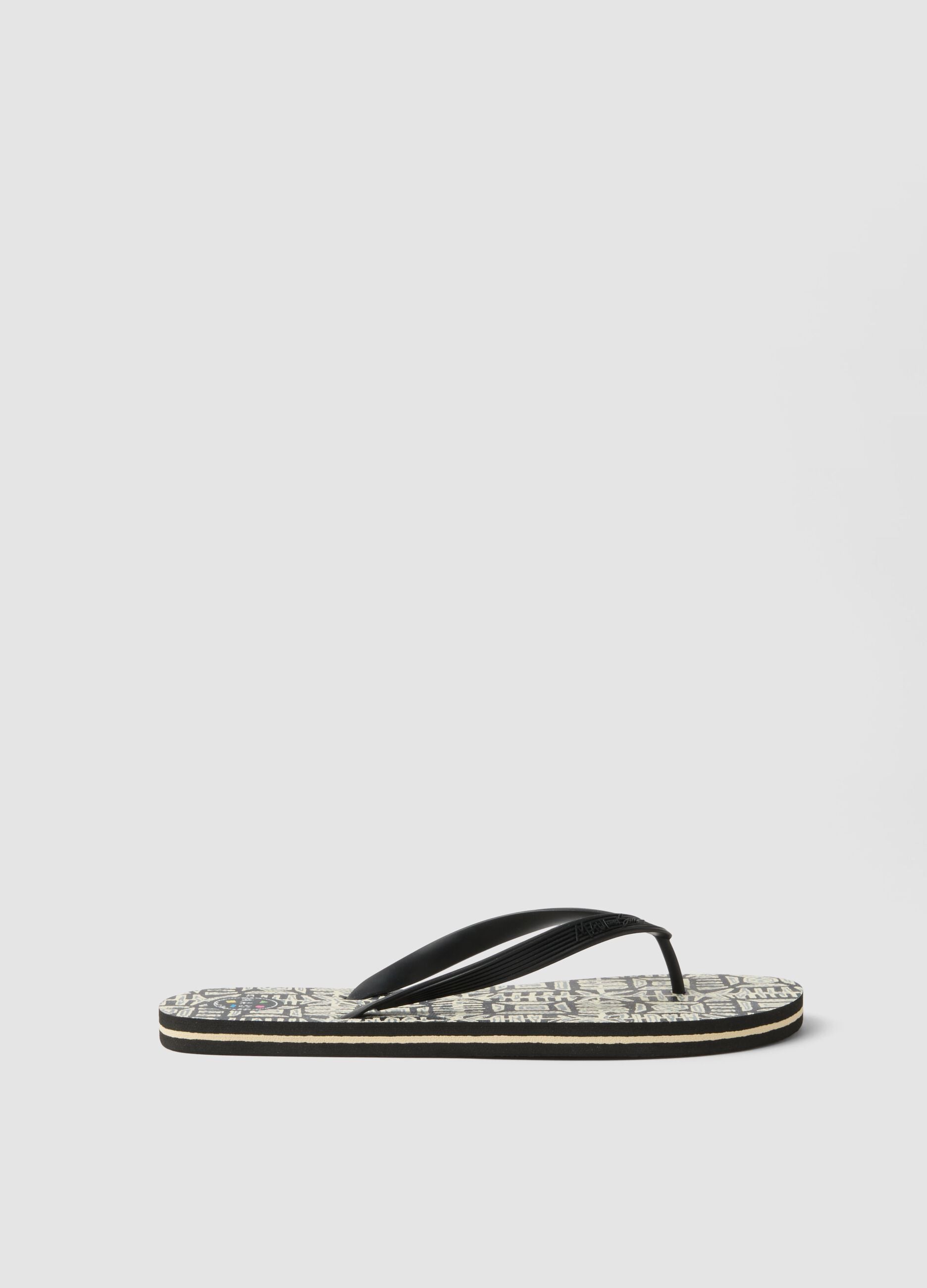 Multicolour Flip-Flops with Geometric Pattern