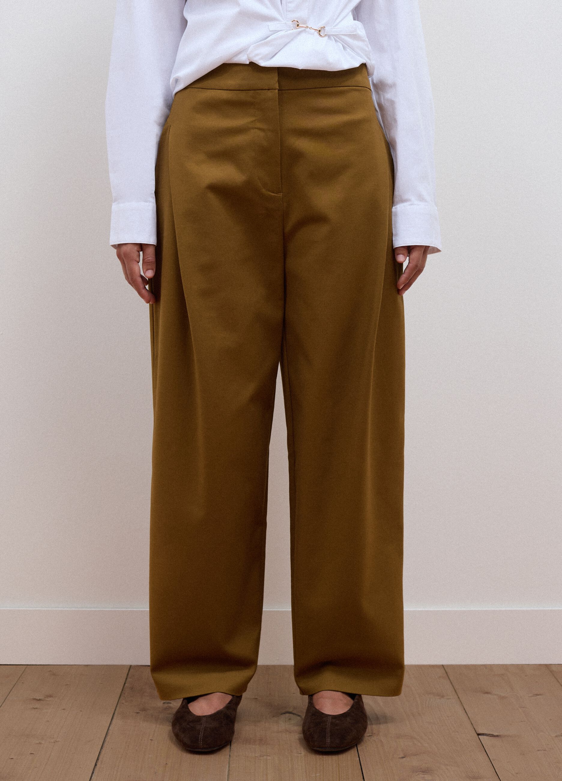 Brown stretch-cotton formal barrel-fit trousers