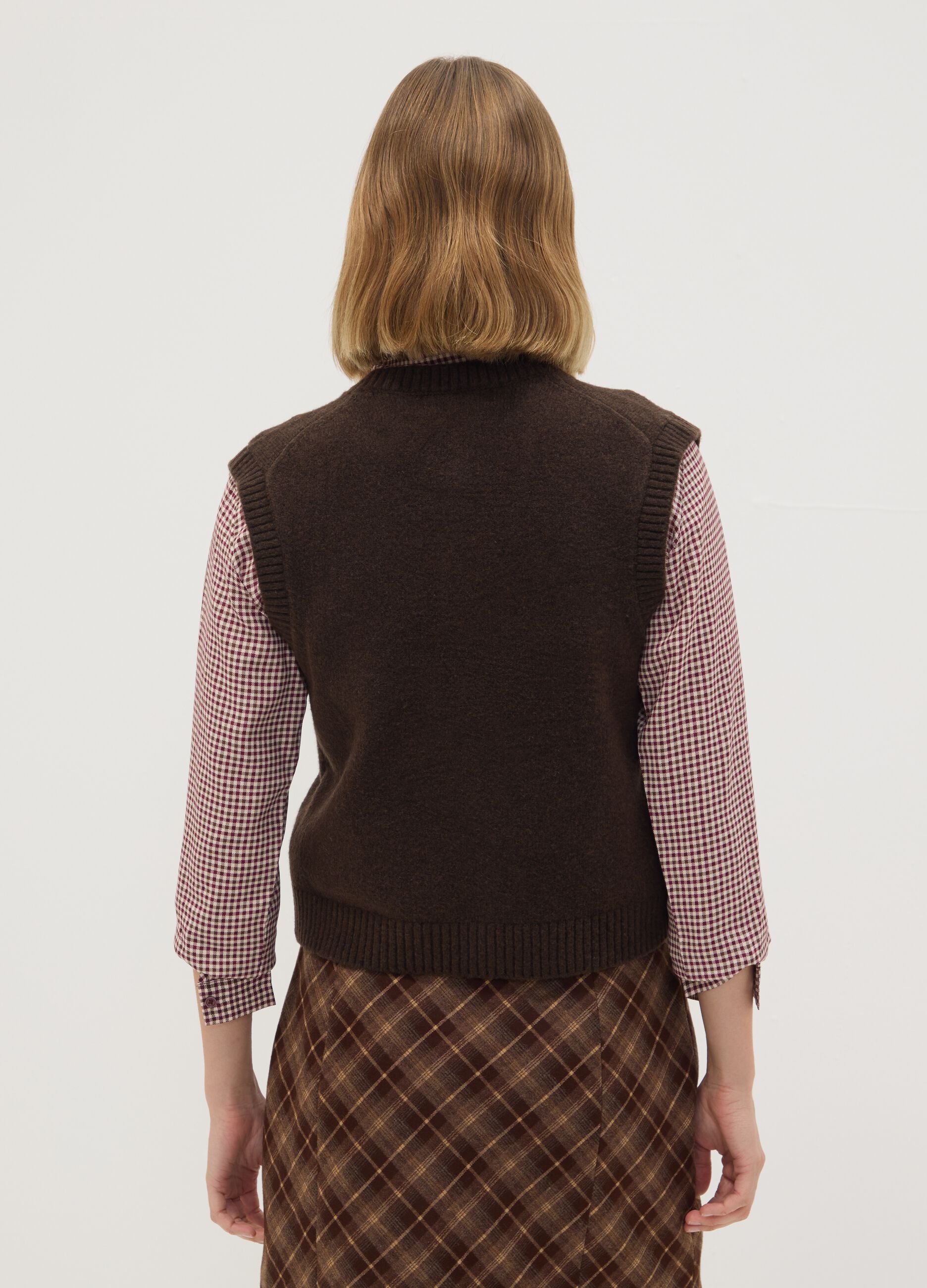 Brown stretch wool crew-neck gilet