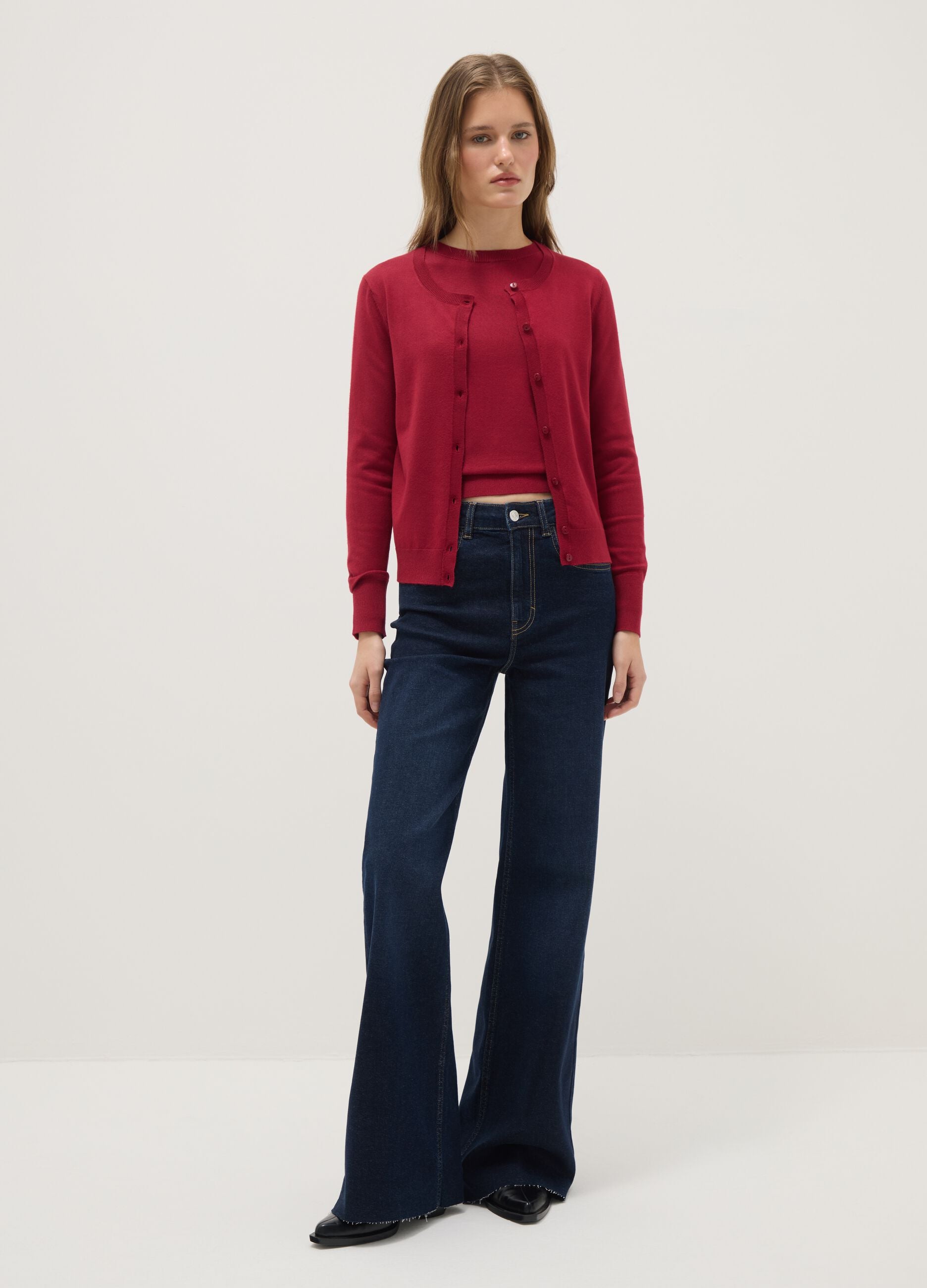 Regular fit red crew neck cardigan