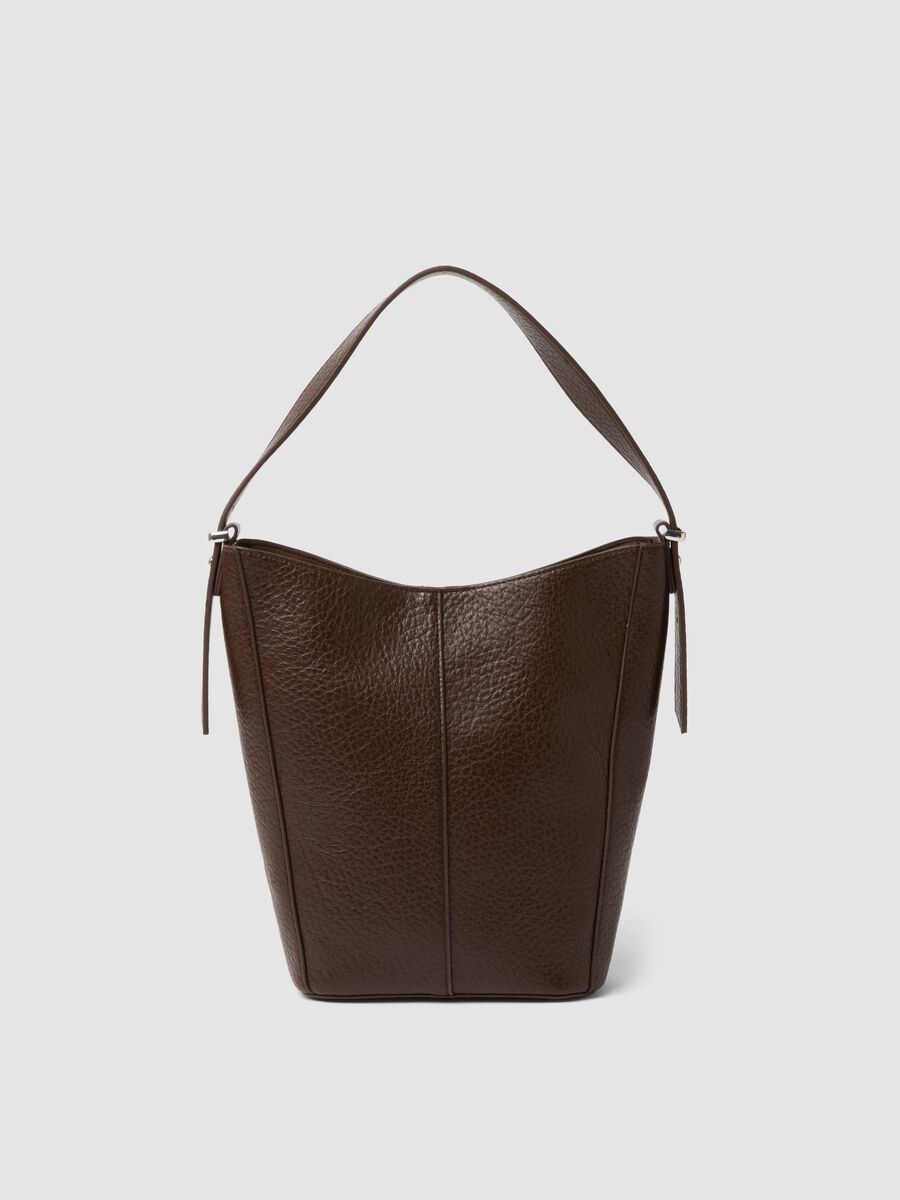Brown hammered-effect shoulder bag_0