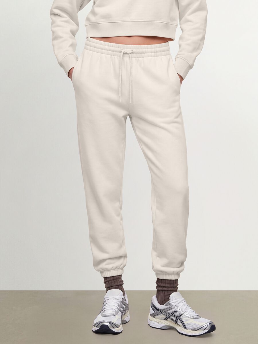 White cotton-blend joggers with elasticated waistband, regular fit_1