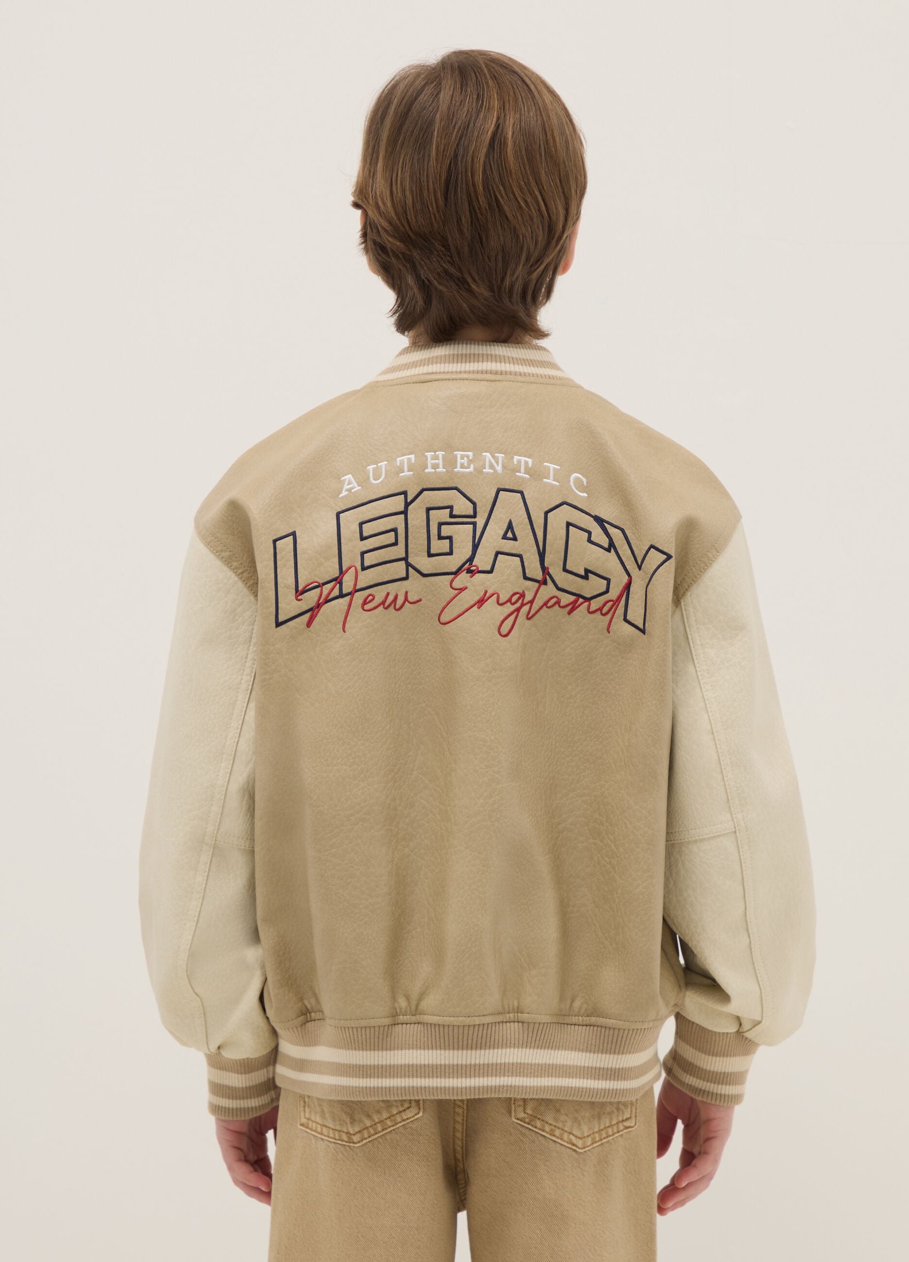 Beige boy's bomber with regular fit and buttons
