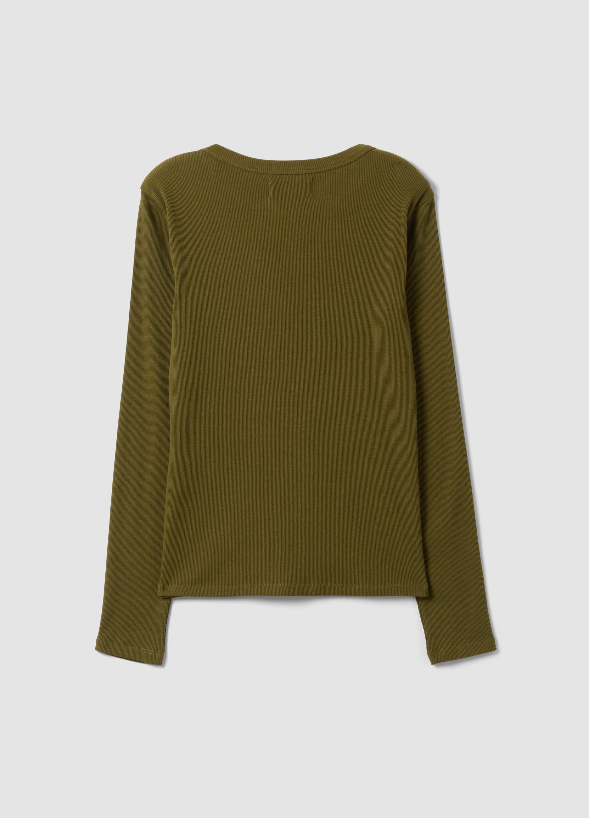 Green long-sleeved pure cotton T-shirt
