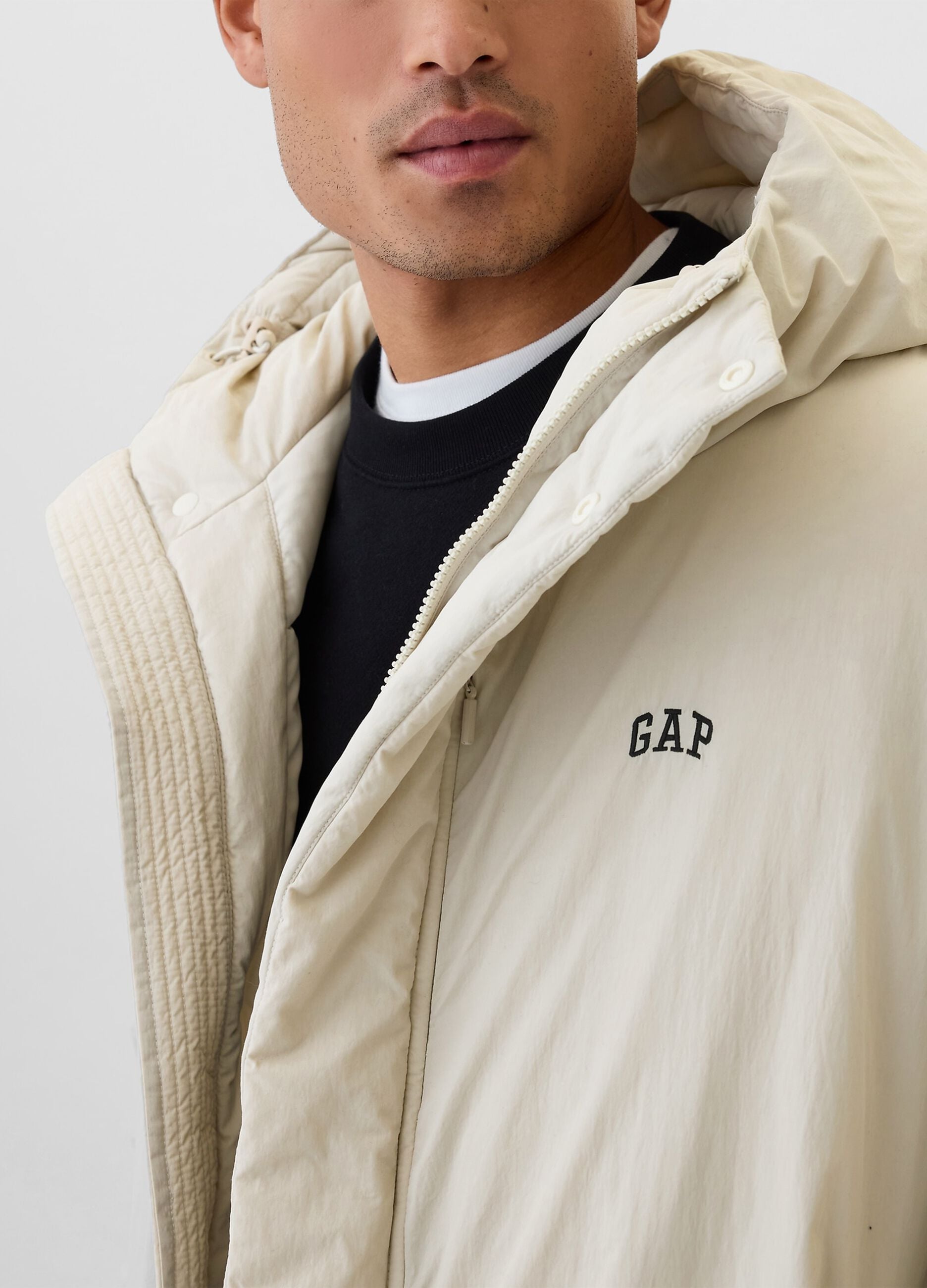 Down jacket with hood and logo embroidery
