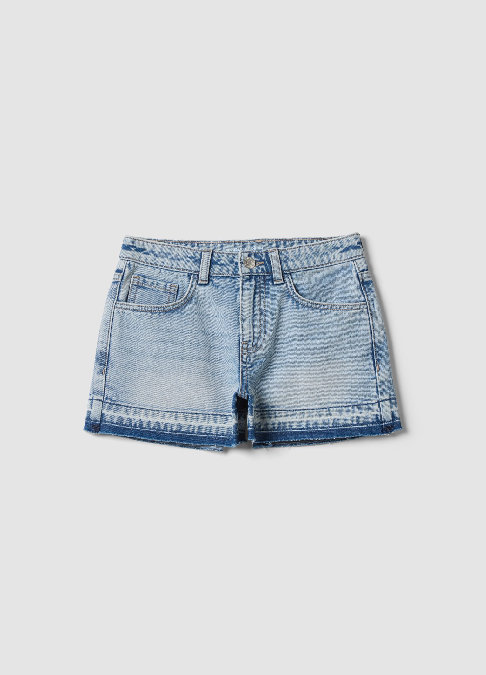 Blue pure cotton denim shorts for girls &ndash; straight fit