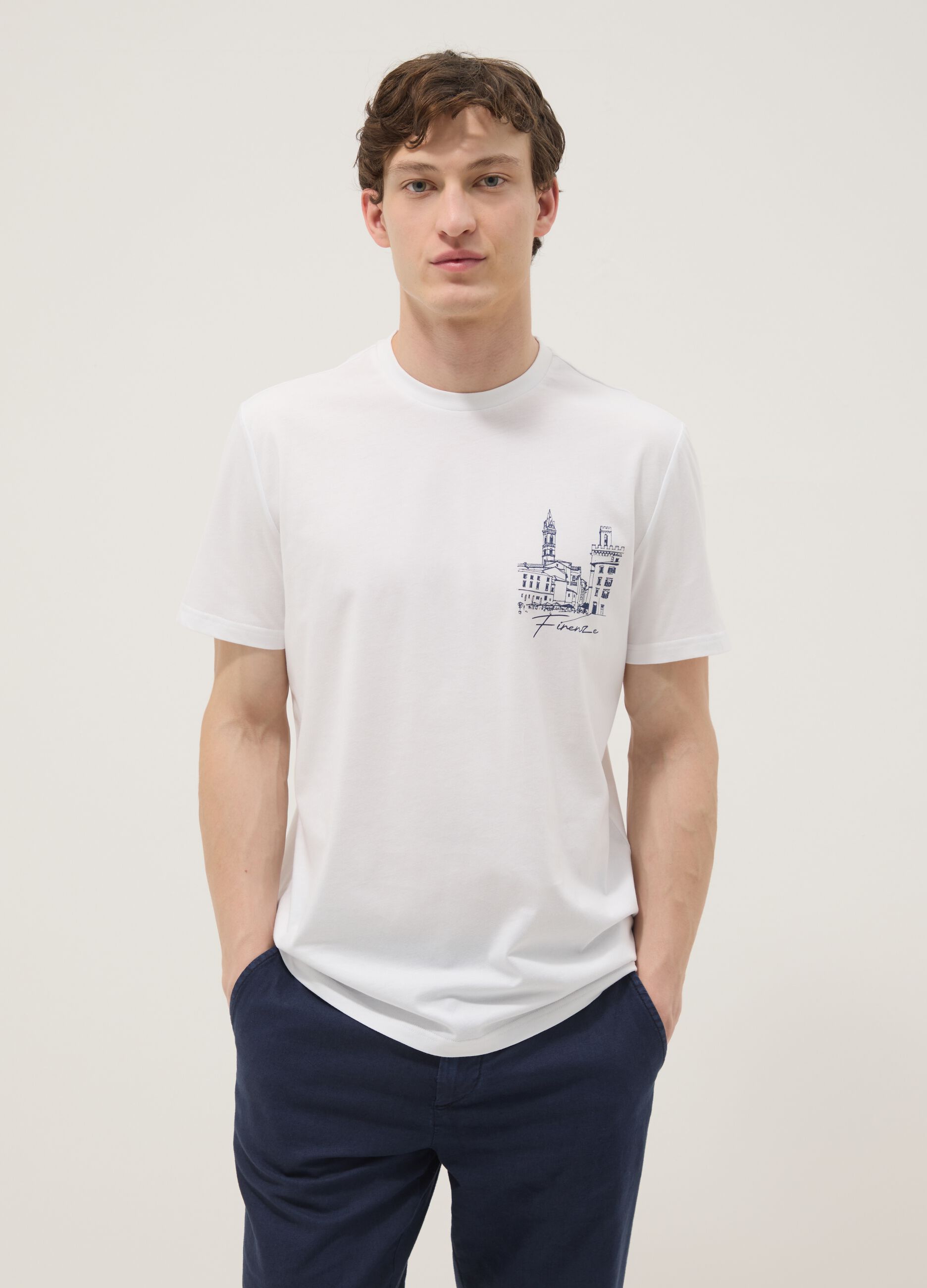 White pure cotton T-shirt with front print, regular fit