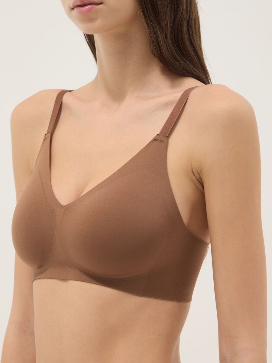 Brown Seamless Bra with Removable Padding_3