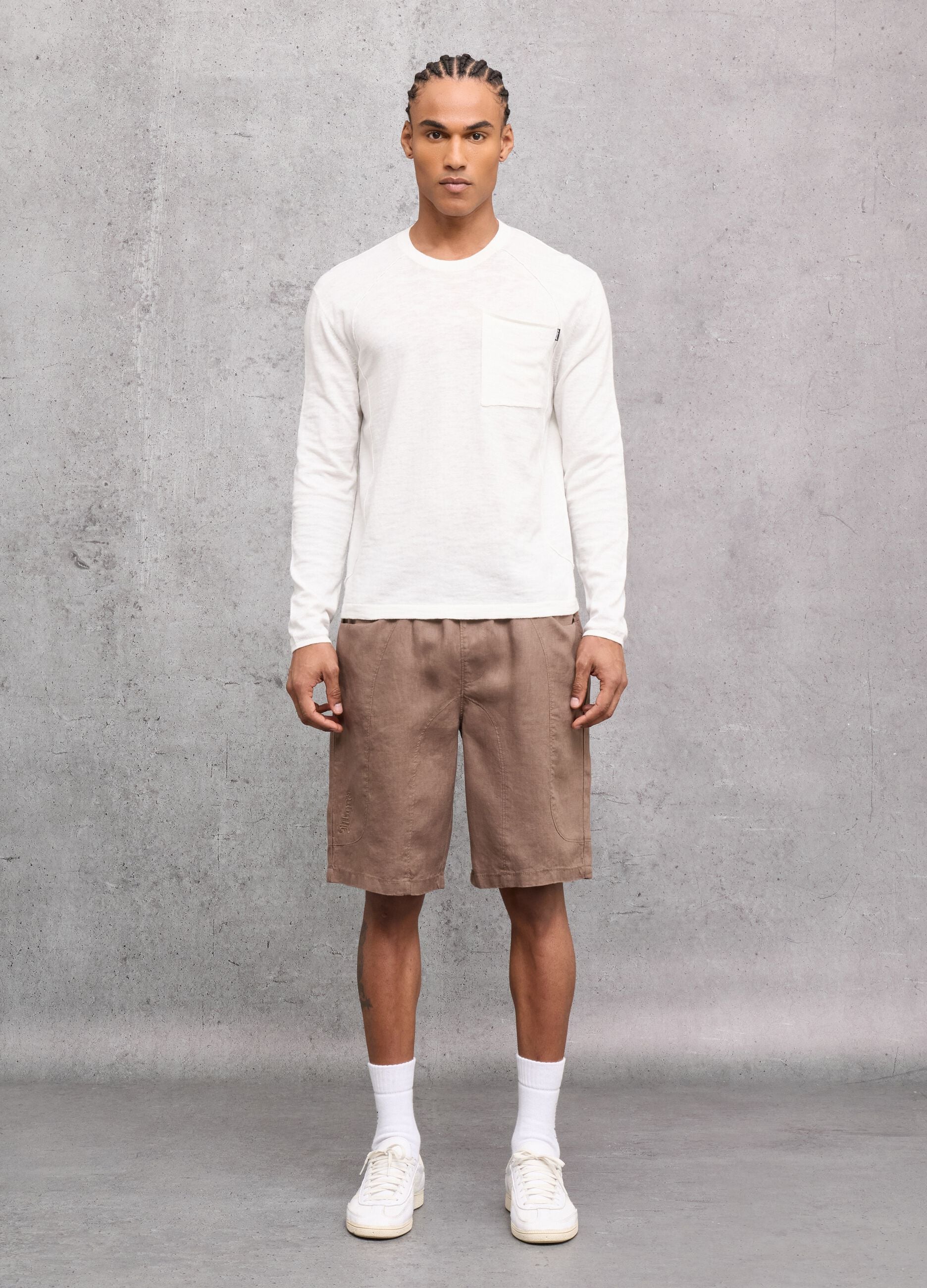 100% Linen Shorts in Mocha