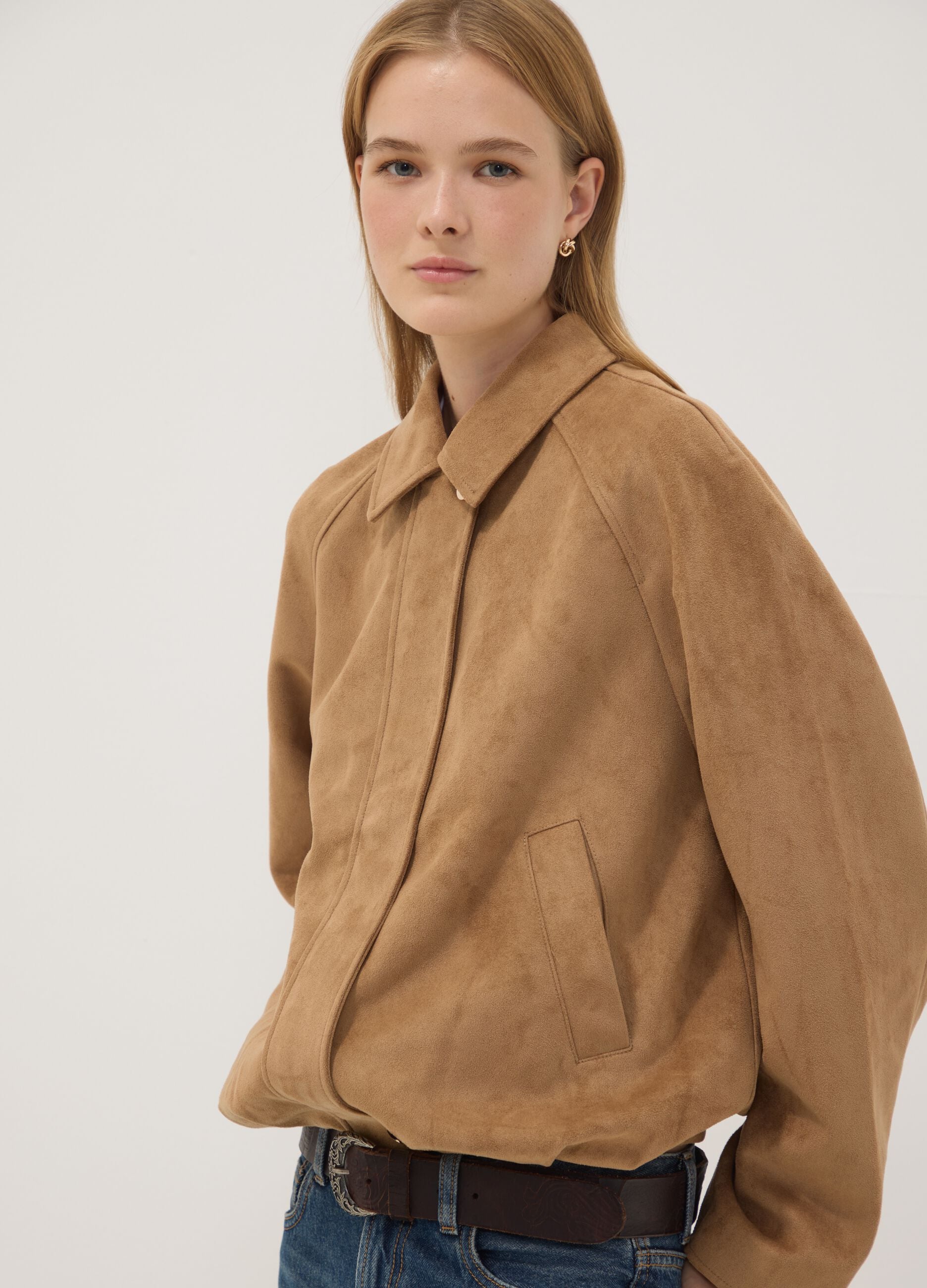 Beige regular-fit jacket with zip and buttons