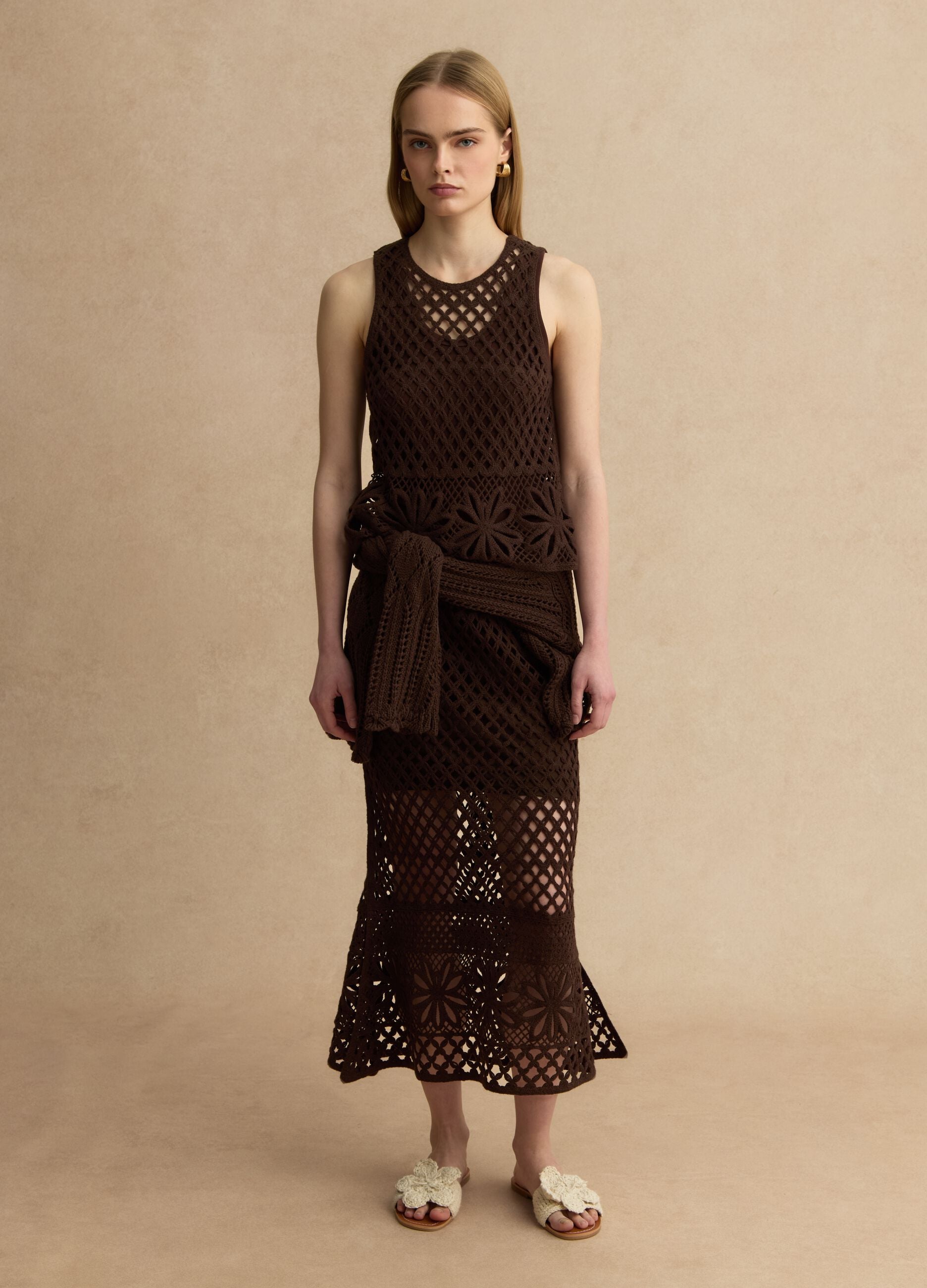 Brown cotton-blend regular-fit tank top with mesh design