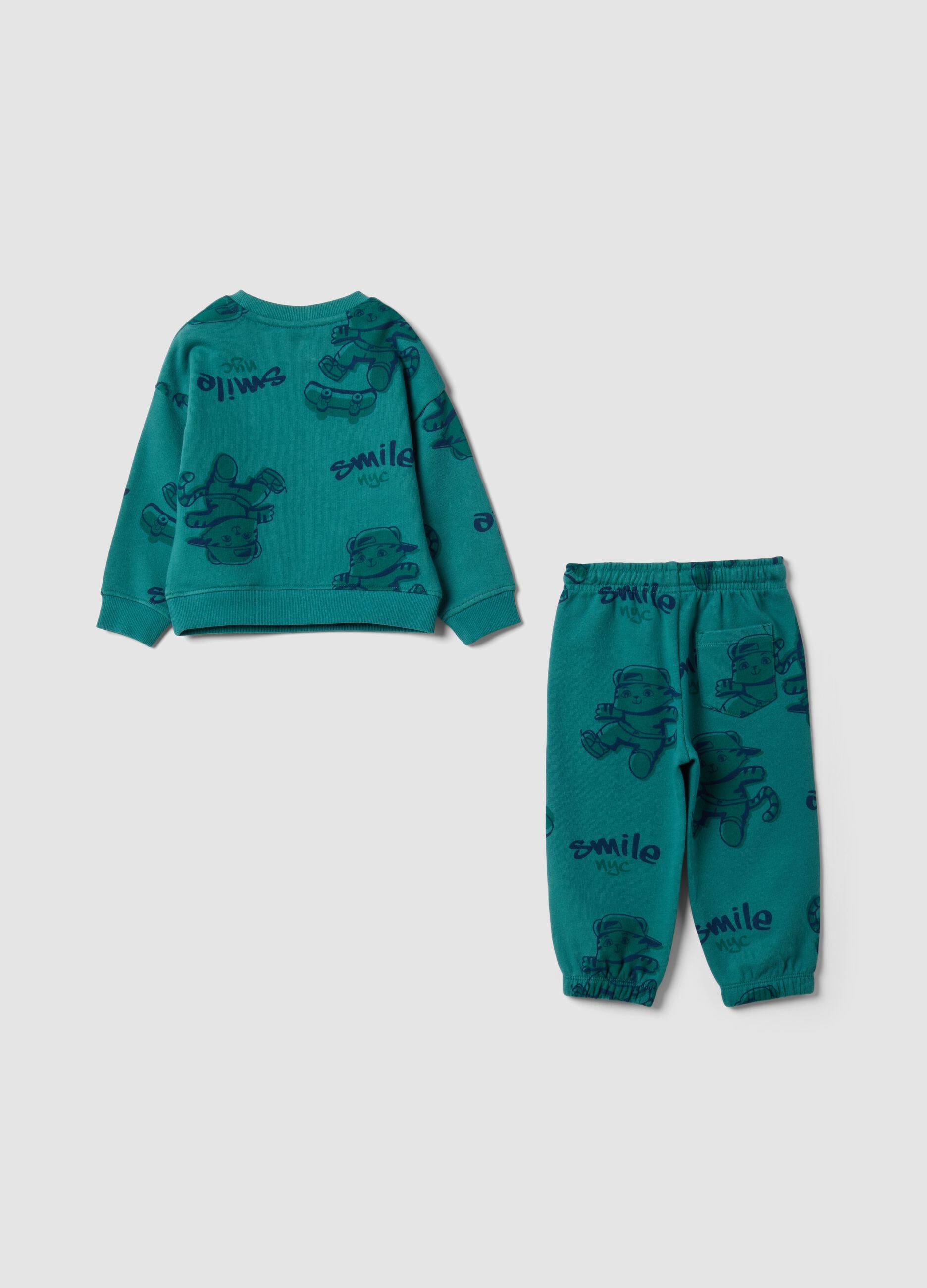 Green pure cotton jogger set for baby boy