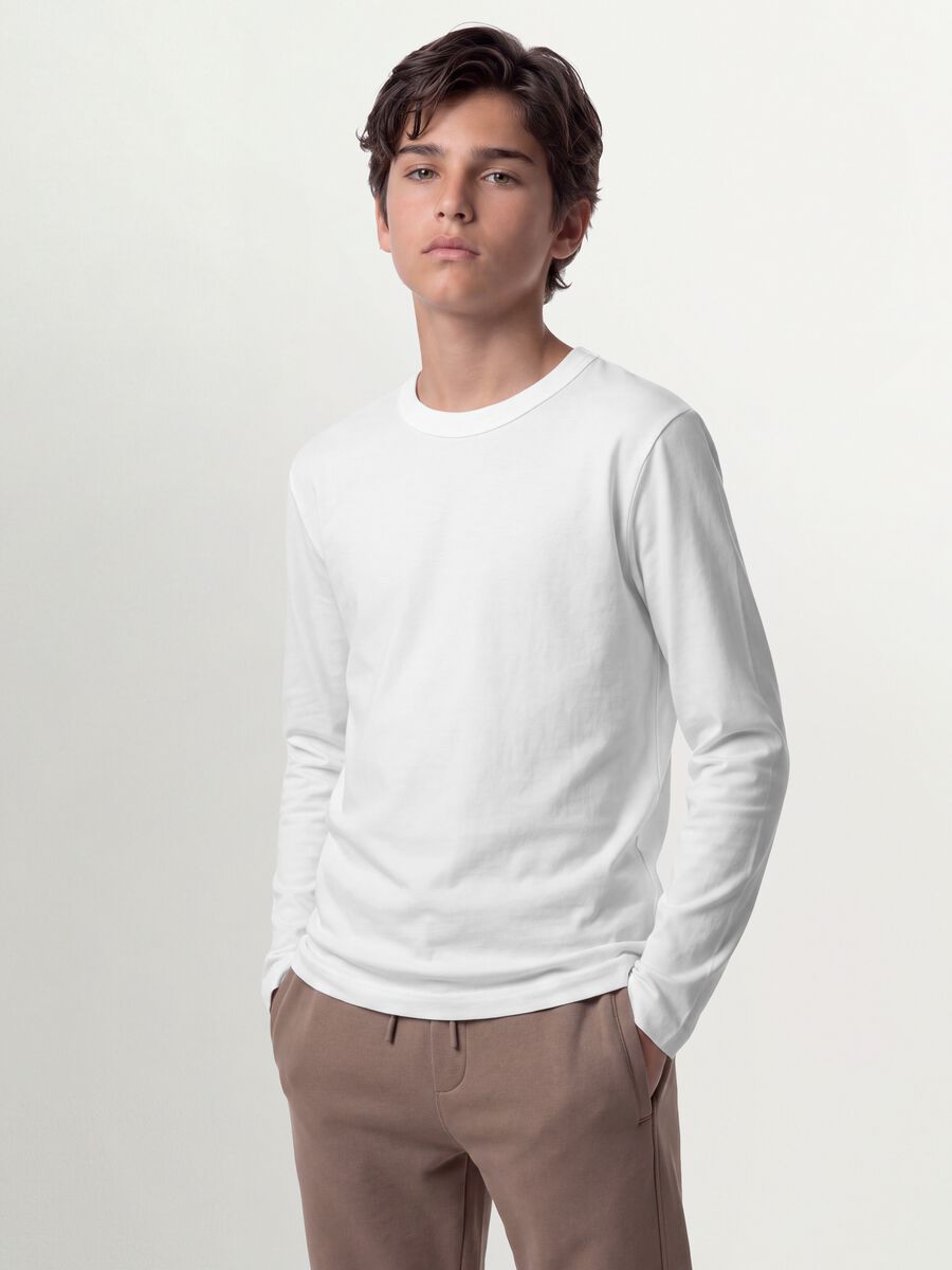 T-shirt bianca in cotone organico elasticizzato regular fit per ragazzo_0