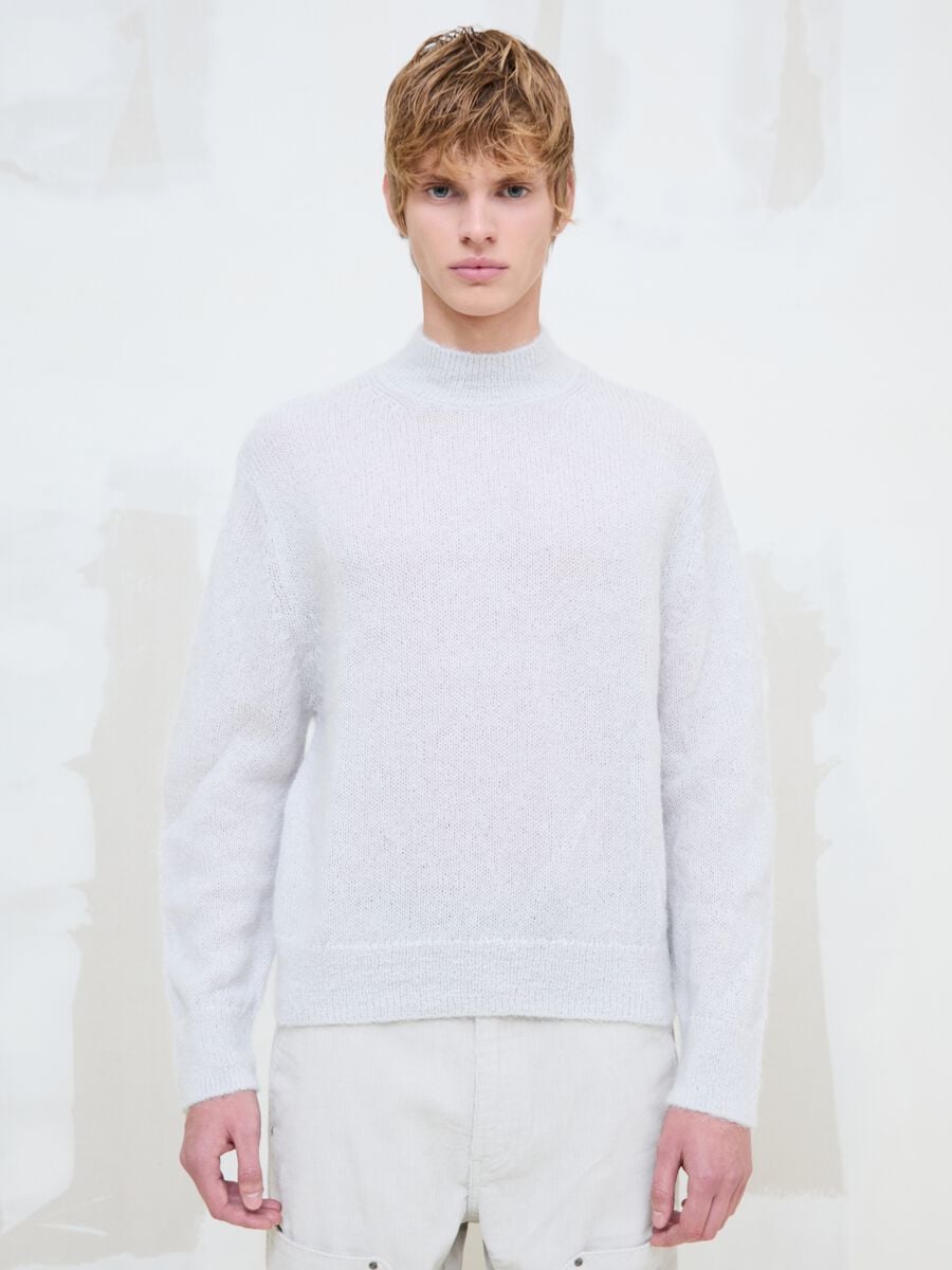Mohair Crew Neck in Light Beige_3