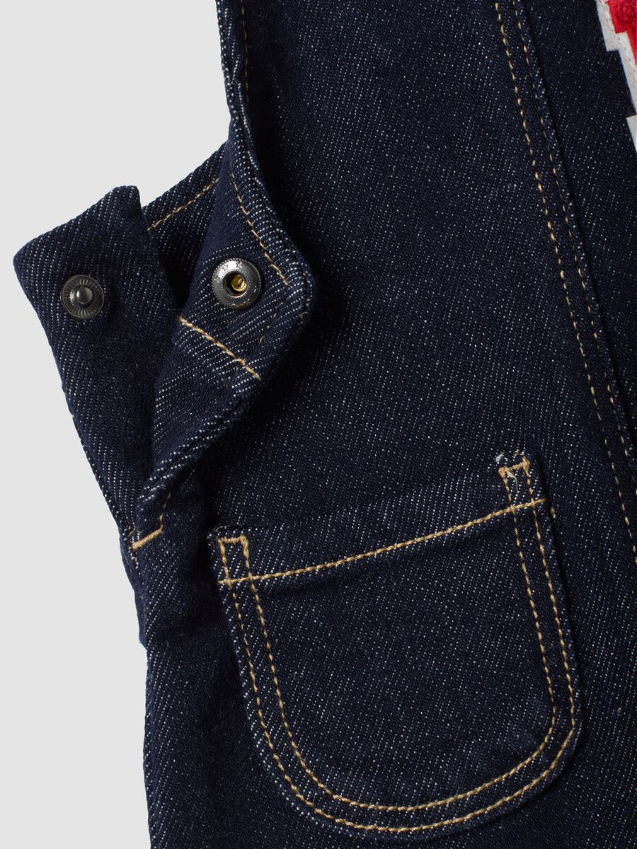 Blue stretch cotton dungarees with teddy bear embroidery for baby_3