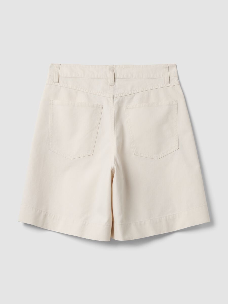 White linen-lyocell blend shorts with contrasting embroidery, regular fit_6