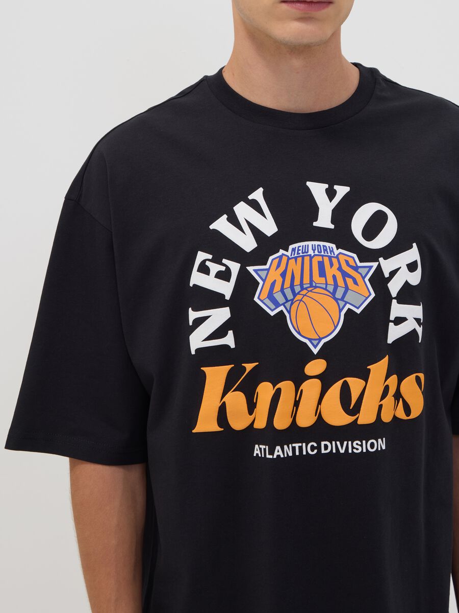 Black pure cotton T-shirt with New York Knicks print_2