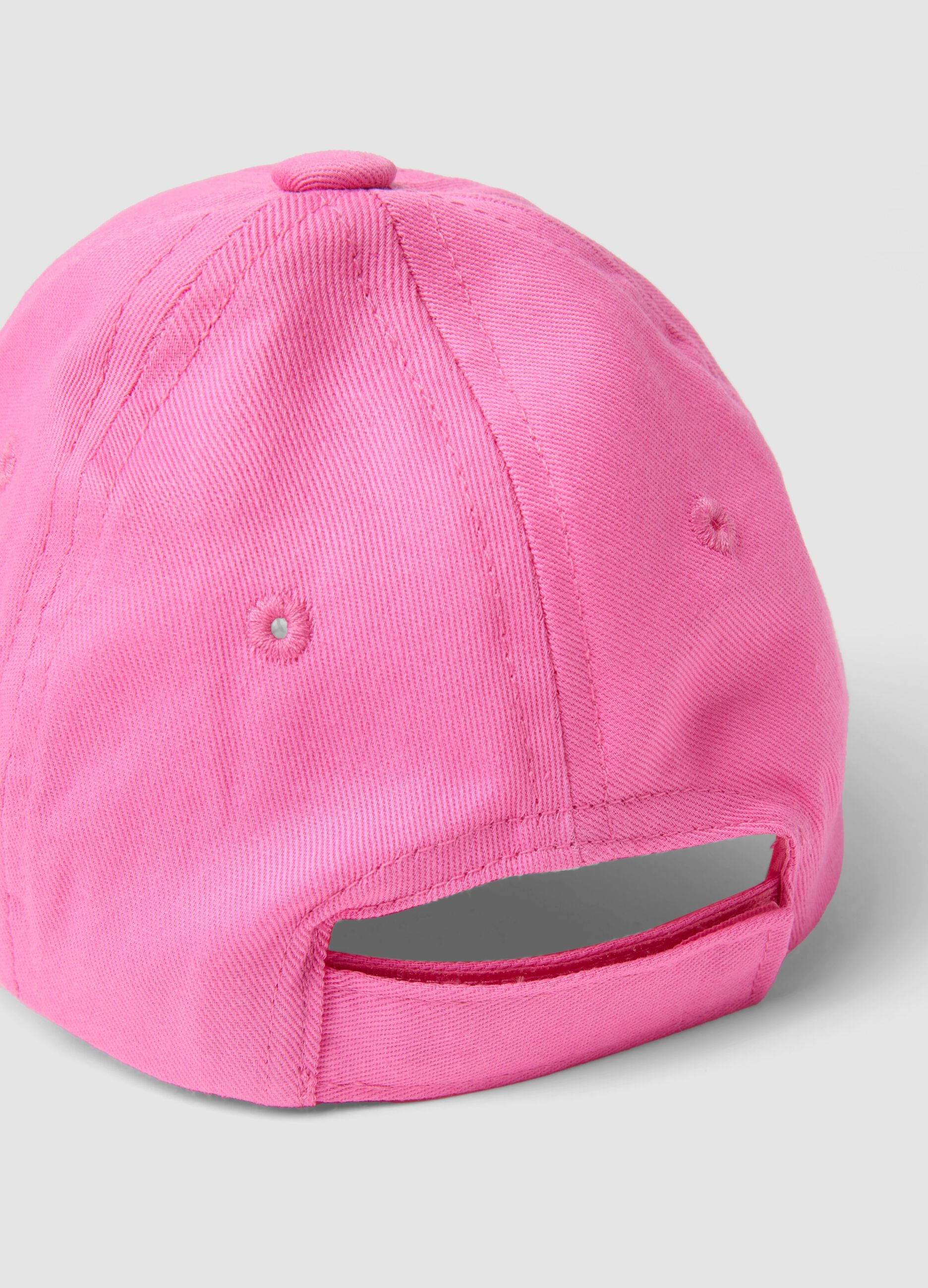 Pink pure cotton baby girl's cap with strawberry