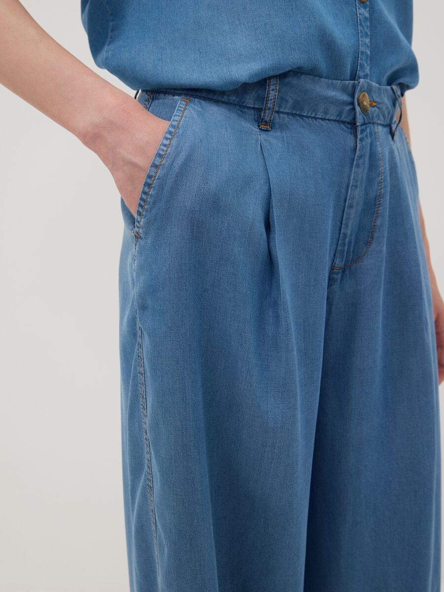 Light blue wide-leg denim trousers in pure lyocell_3