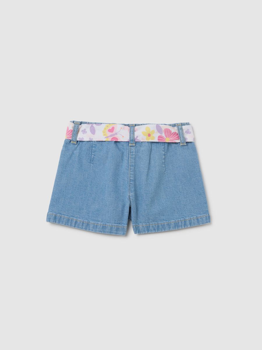 Shorts da bambina blu regular fit con cintura regolabile_1