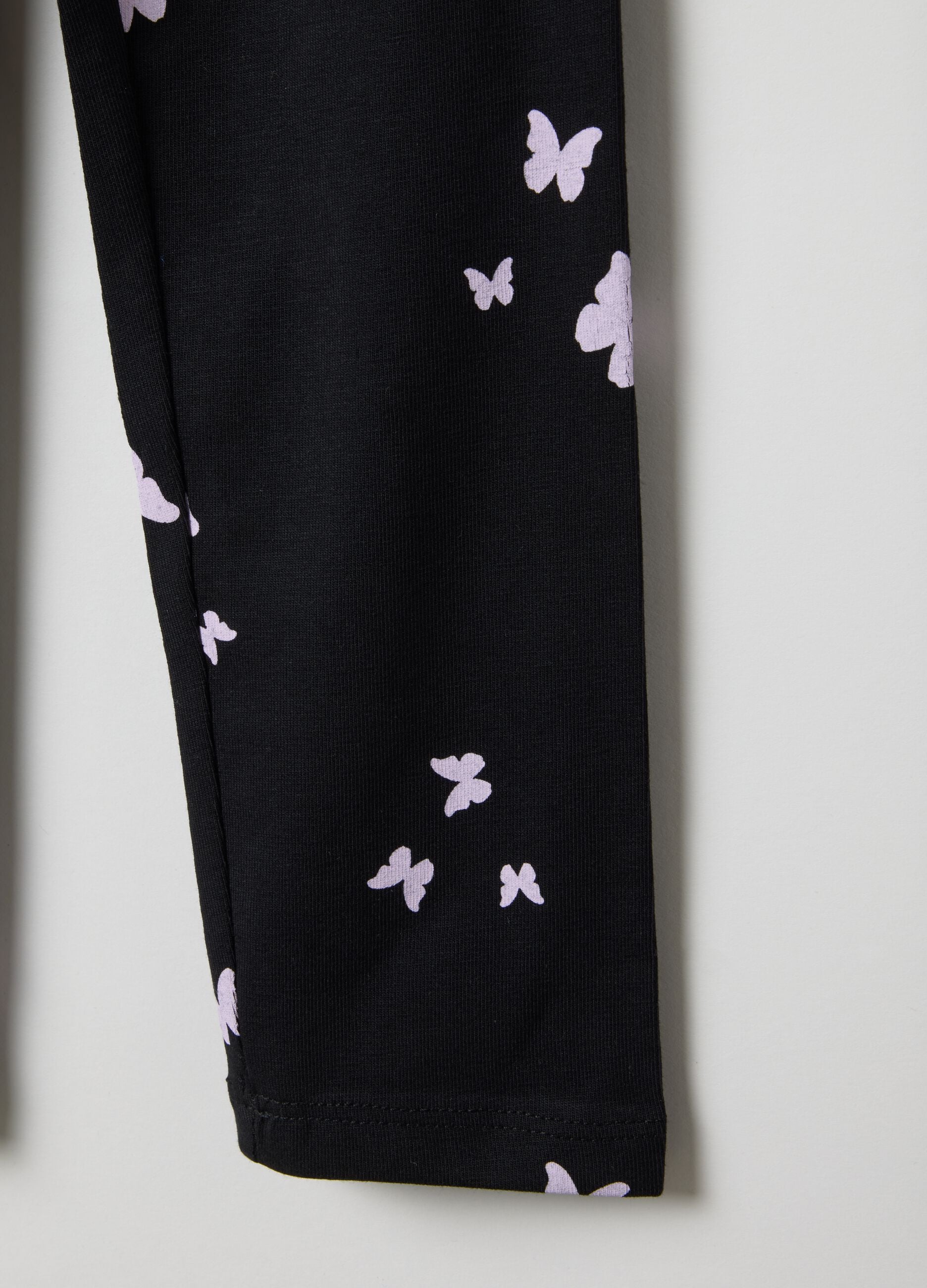 Black skinny fit stretch cotton leggings for girls