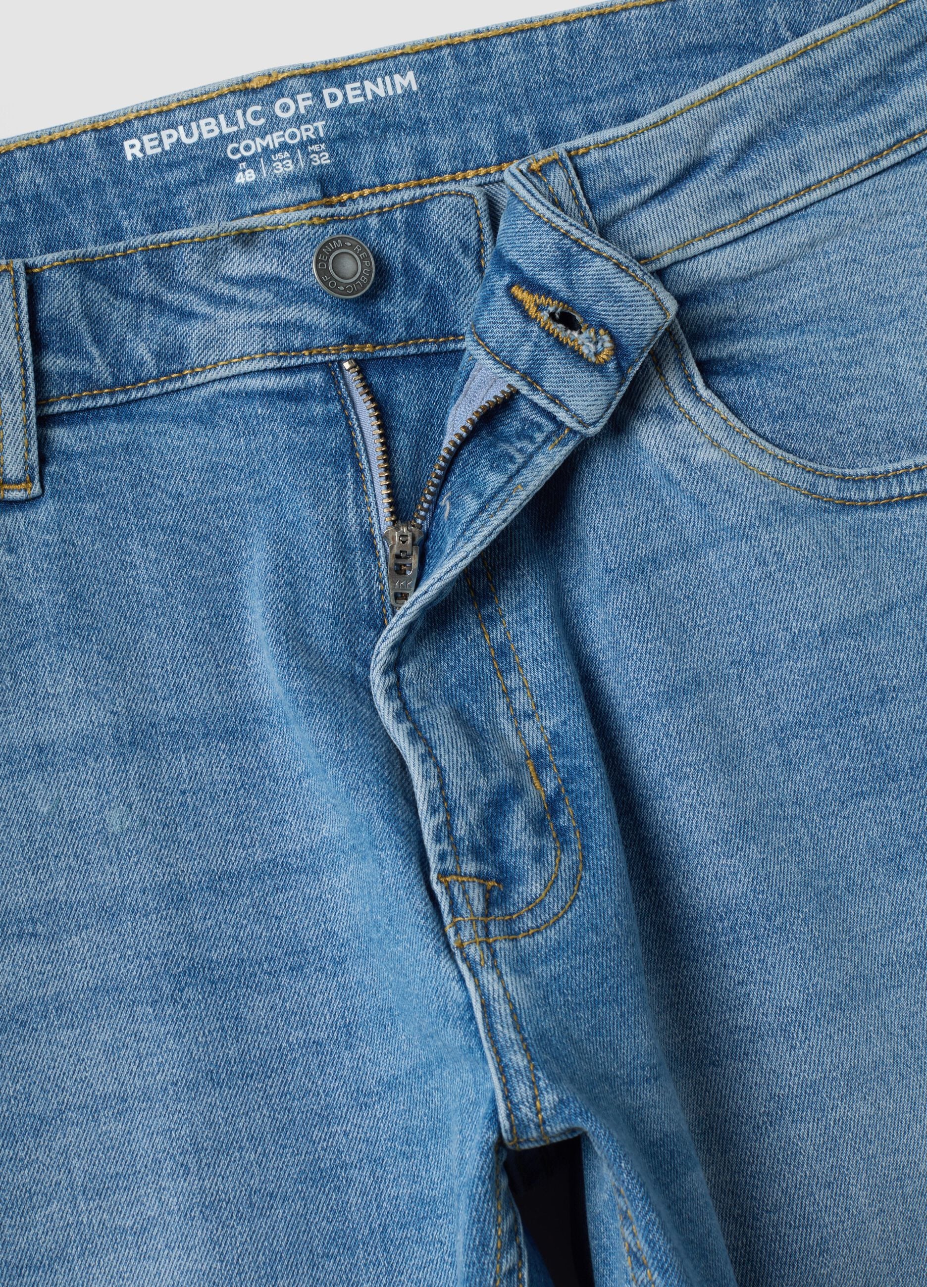 Light blue stretch cotton comfort-fit jeans