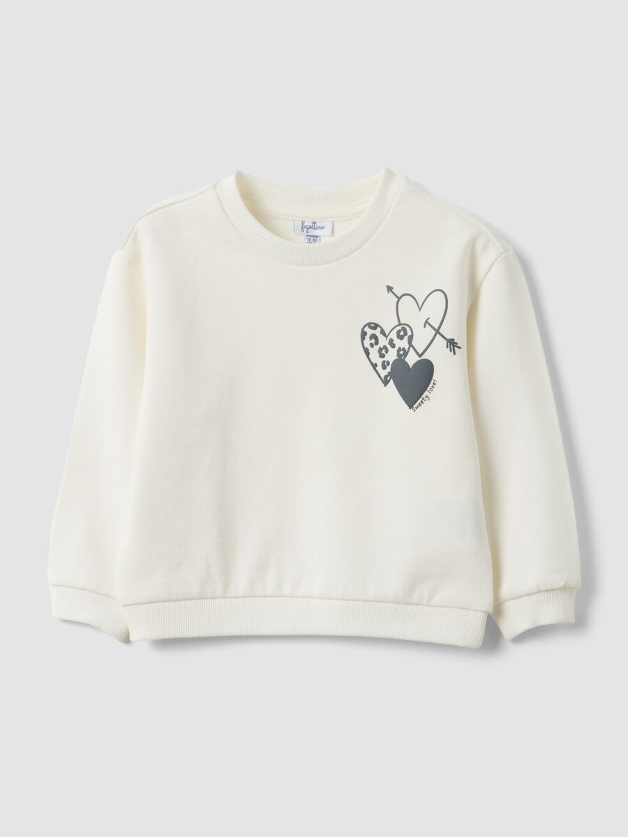 Felpa over fit bianca in puro cotone con stampa cuori per bimba_0