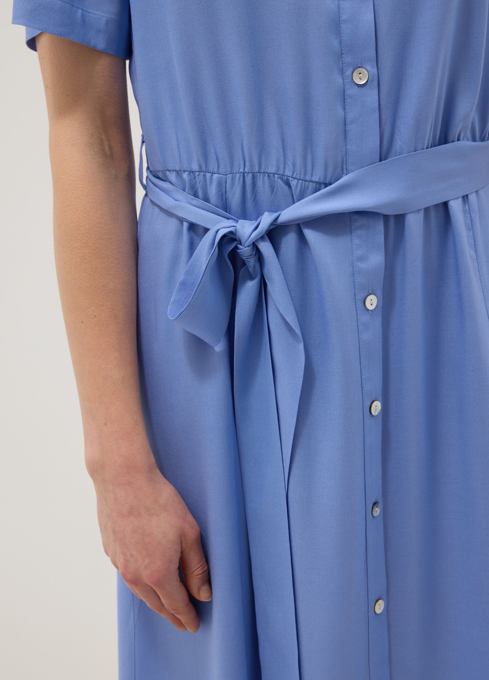 Blue pure viscose dress with regular fit and belt