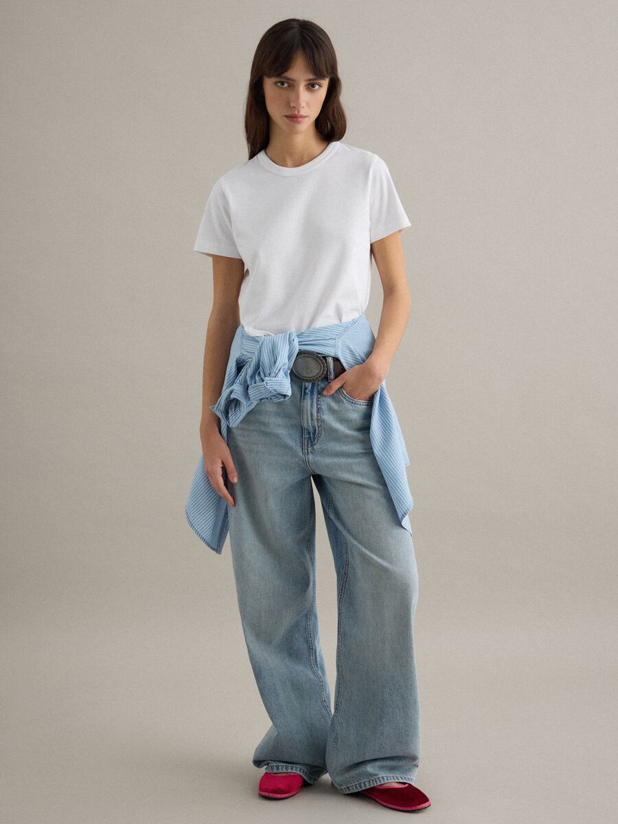 White crew neck cotton t-shirt with regular fit_2