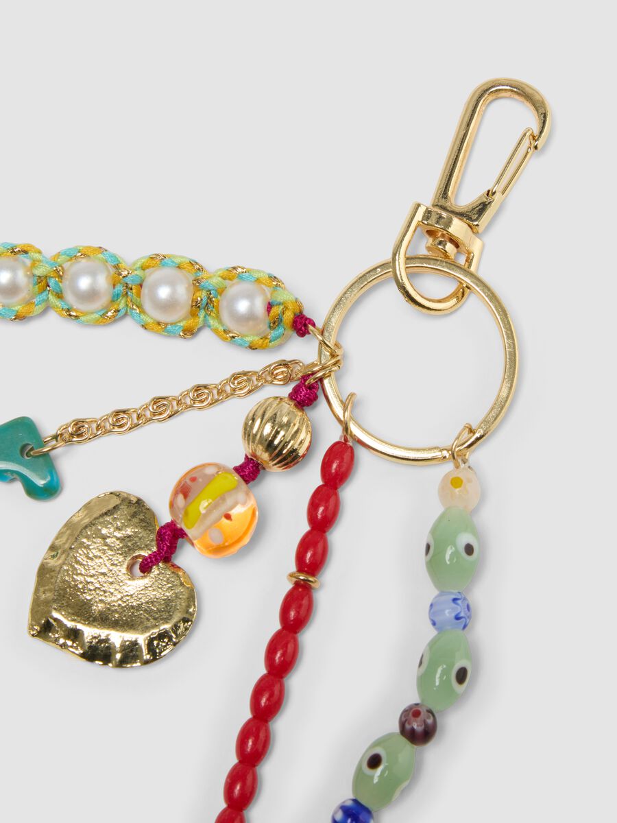 Portachiavi multicolor con charms decorativi_1