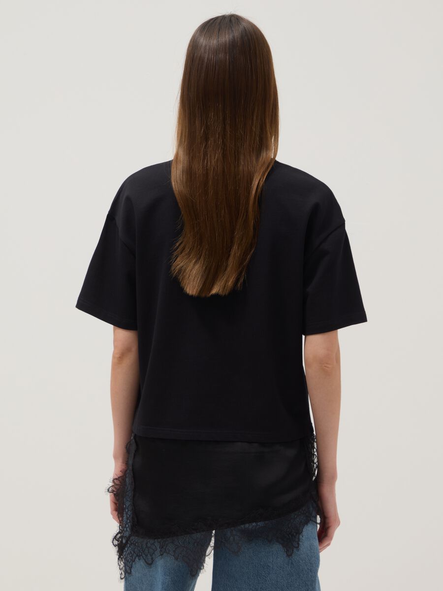 Black pure cotton T-shirt with lace insert, relaxed fit_3