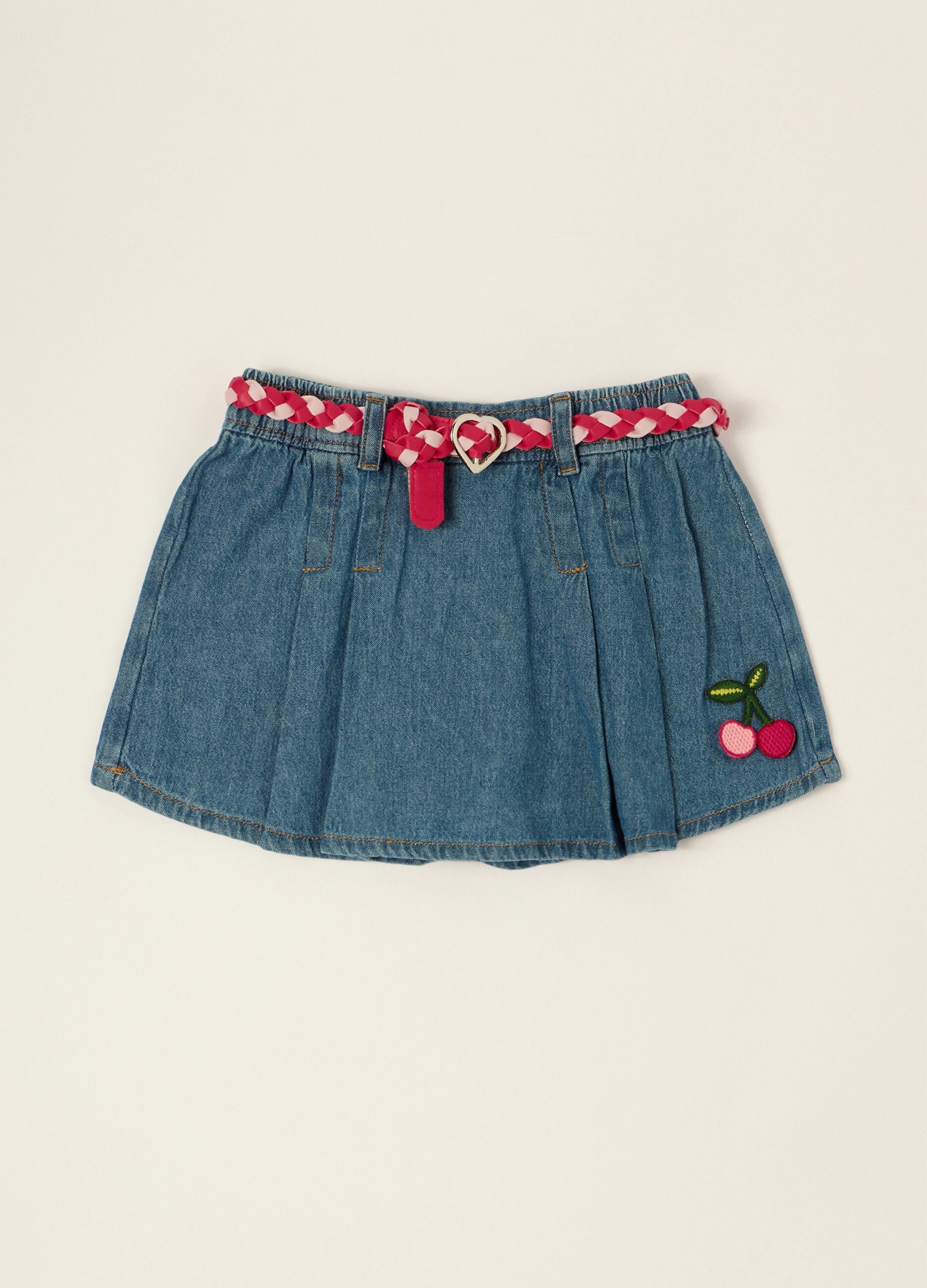 Gonna jeans in puro cotone con ricamo ciliegia da neonata
