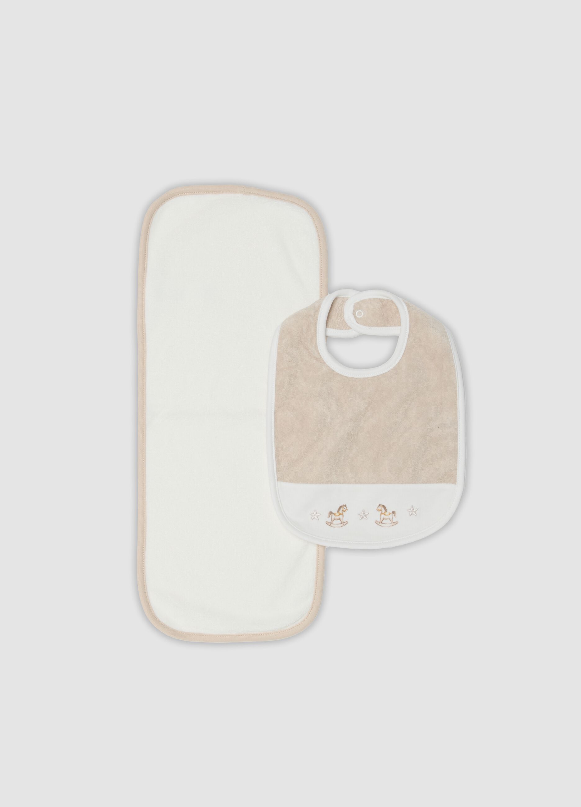 Grey & white organic cotton-blend bib set for newborns