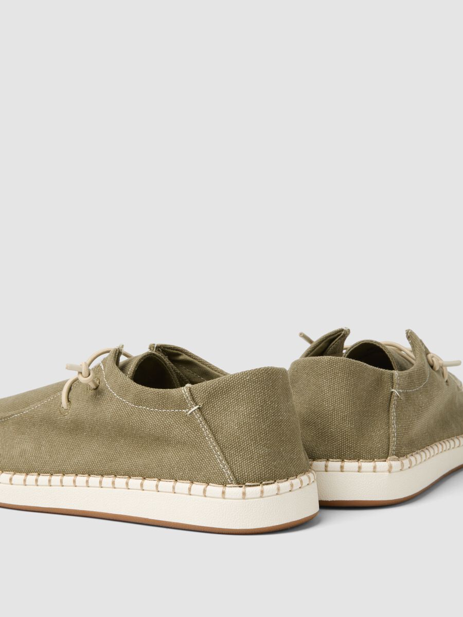Green casual shoes_2