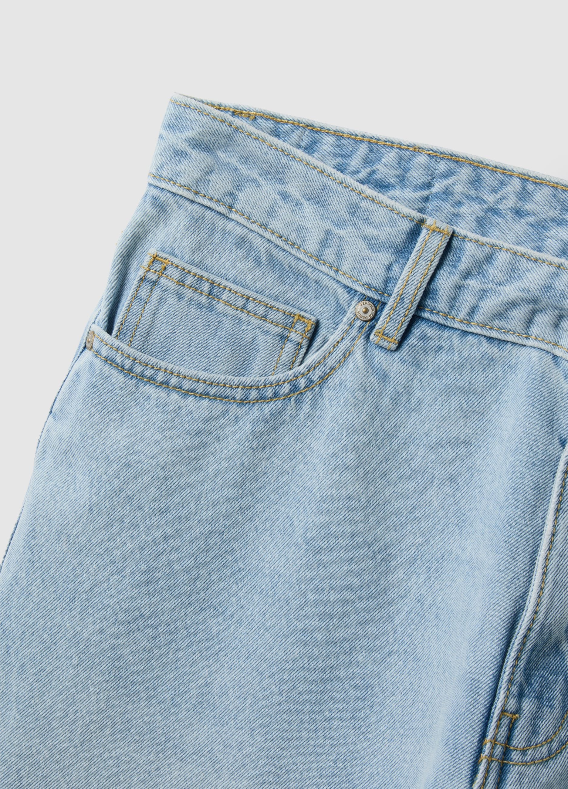 Regular fit blue jeans in pure cotton
