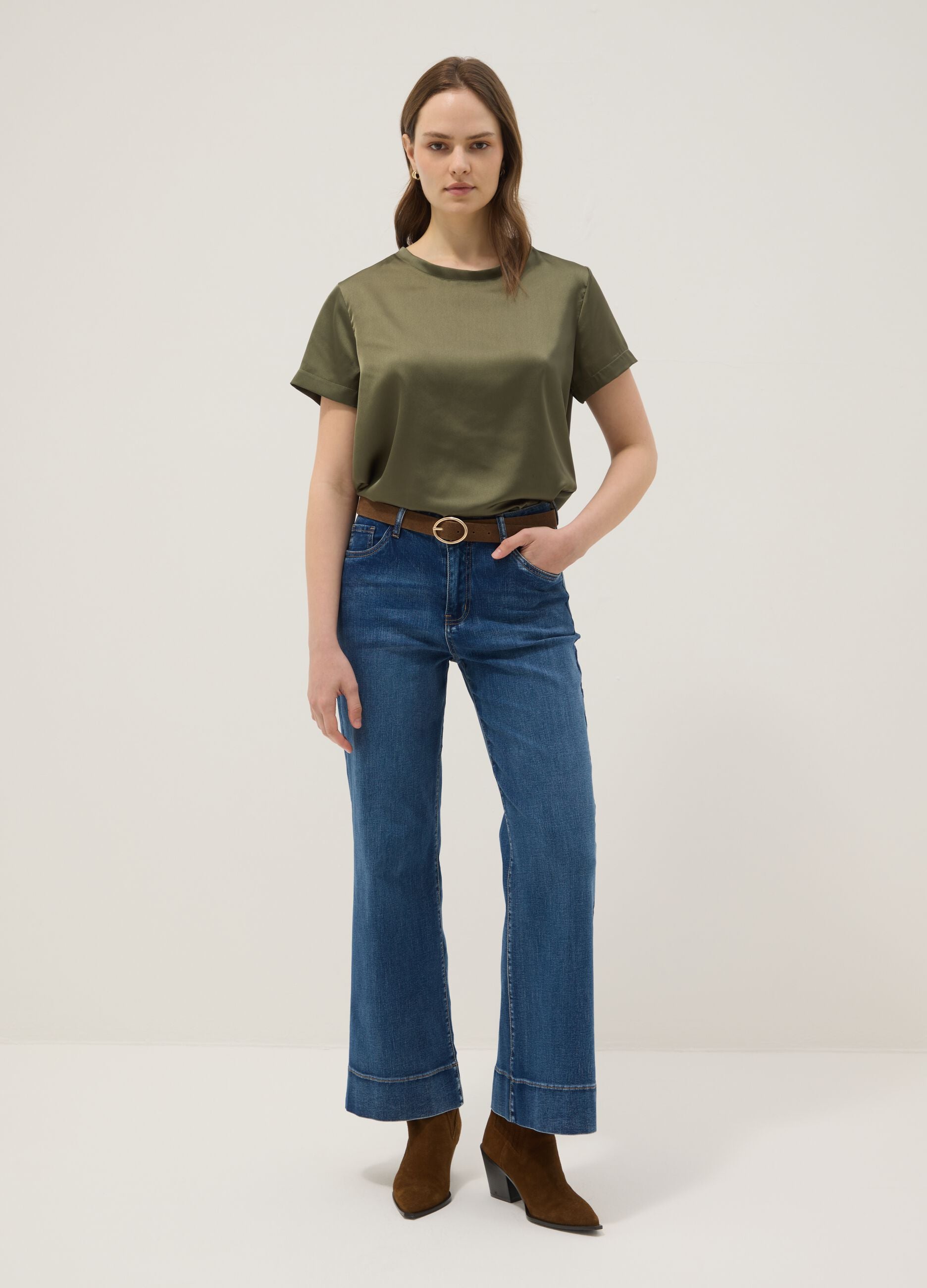 Green crew-neck regular fit T-shirt