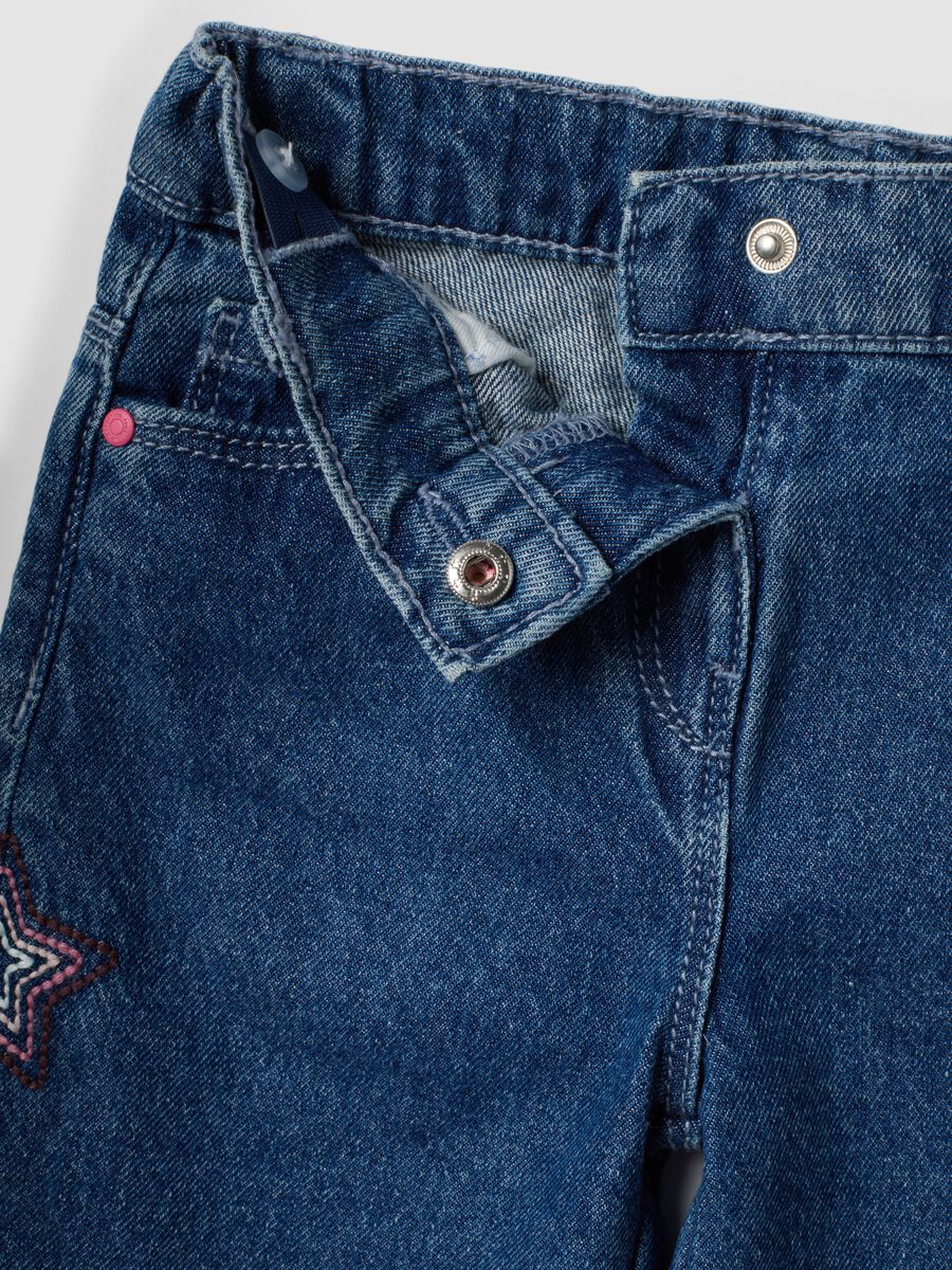 Blue wide-leg pure cotton jeans with embroidered stars for baby girl_2