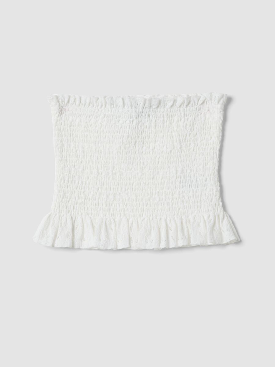 Top bianco in tessuto elasticizzato con arricciatura_3