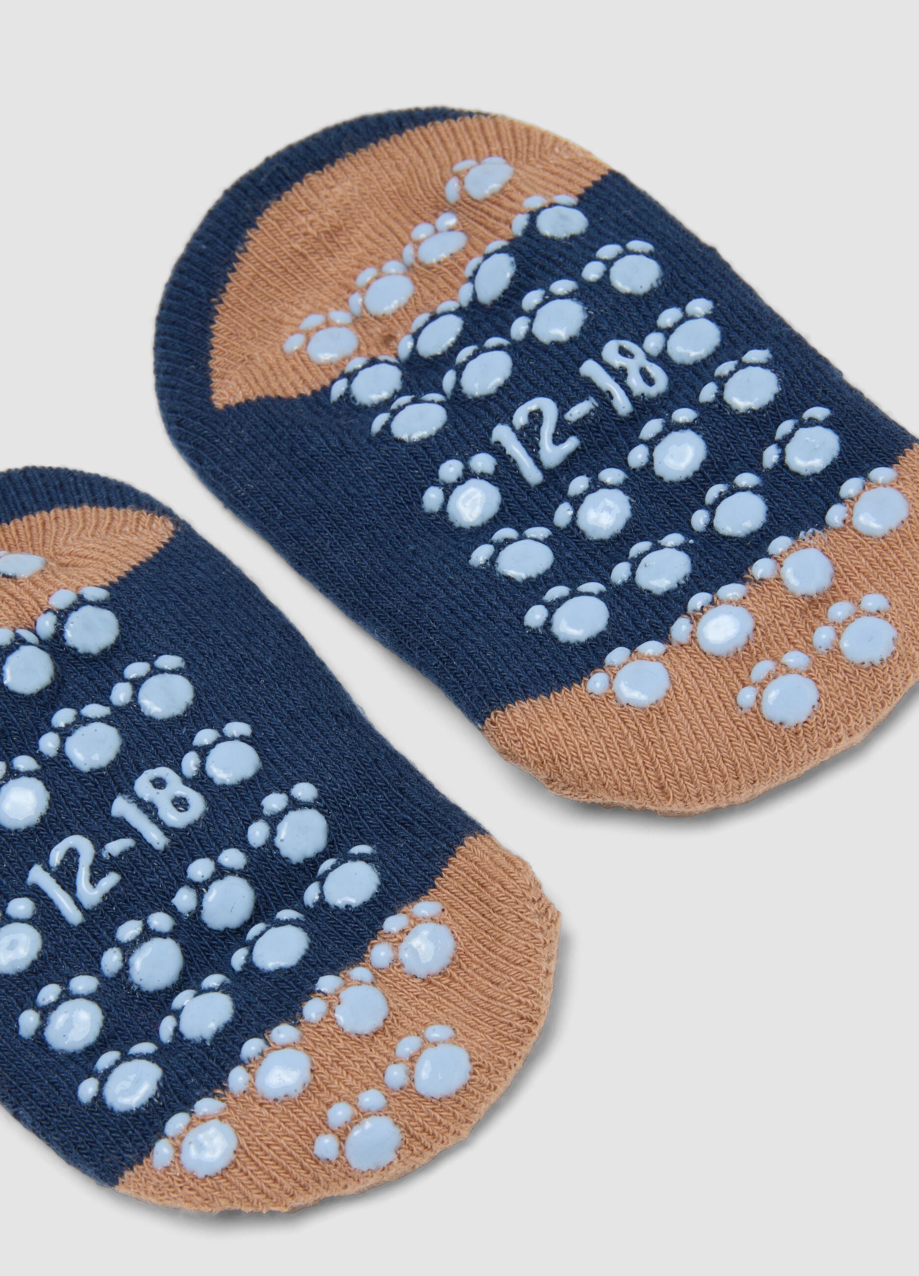 Blue non-slip organic stretch cotton baby socks with puppy motif