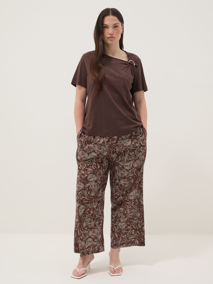 Brown pure cotton T-shirt with ring detail_1