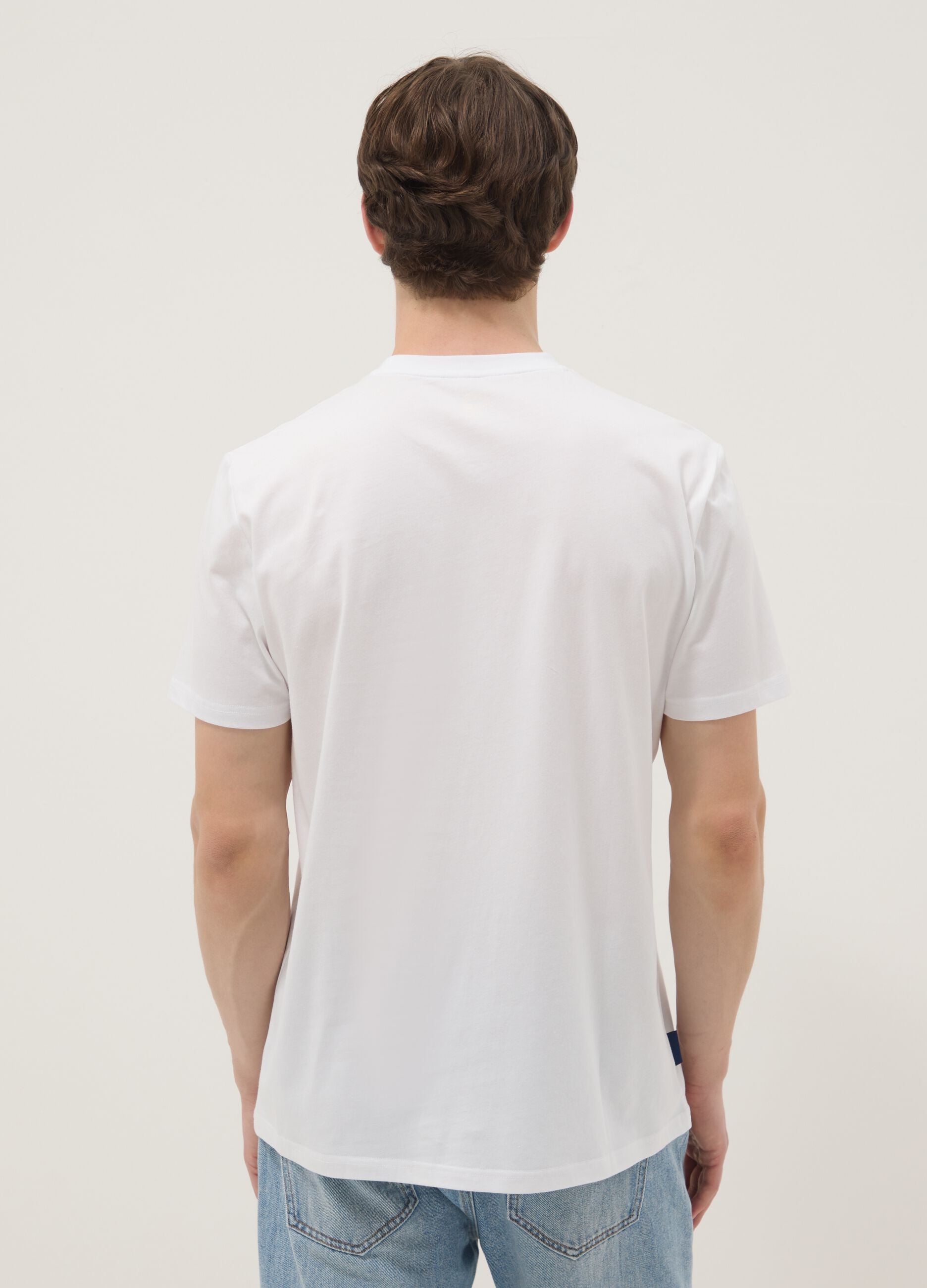 White short-sleeved pure cotton regular-fit T-shirt