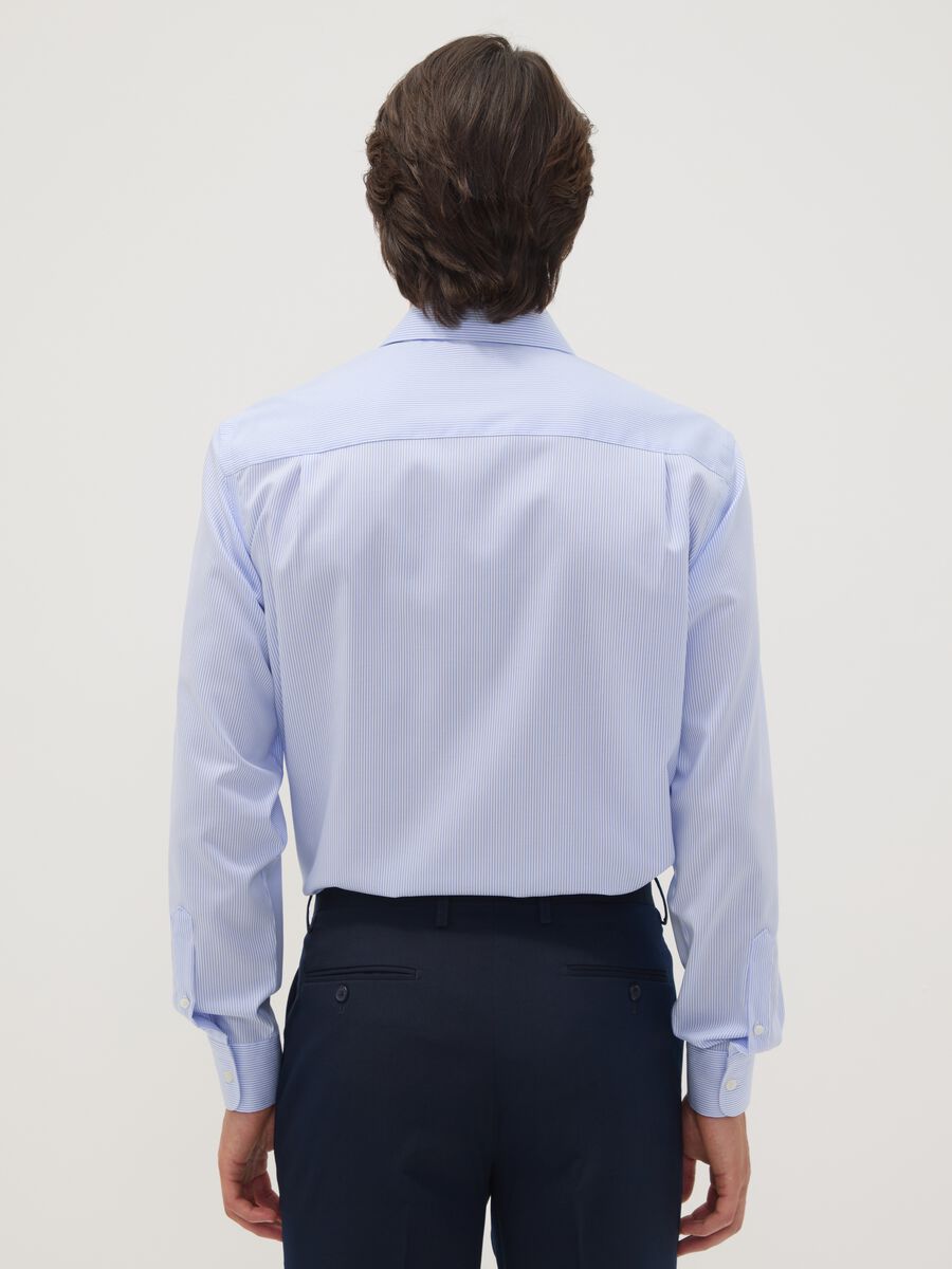 Light blue striped pure cotton shirt with classic collar, regular fit_3