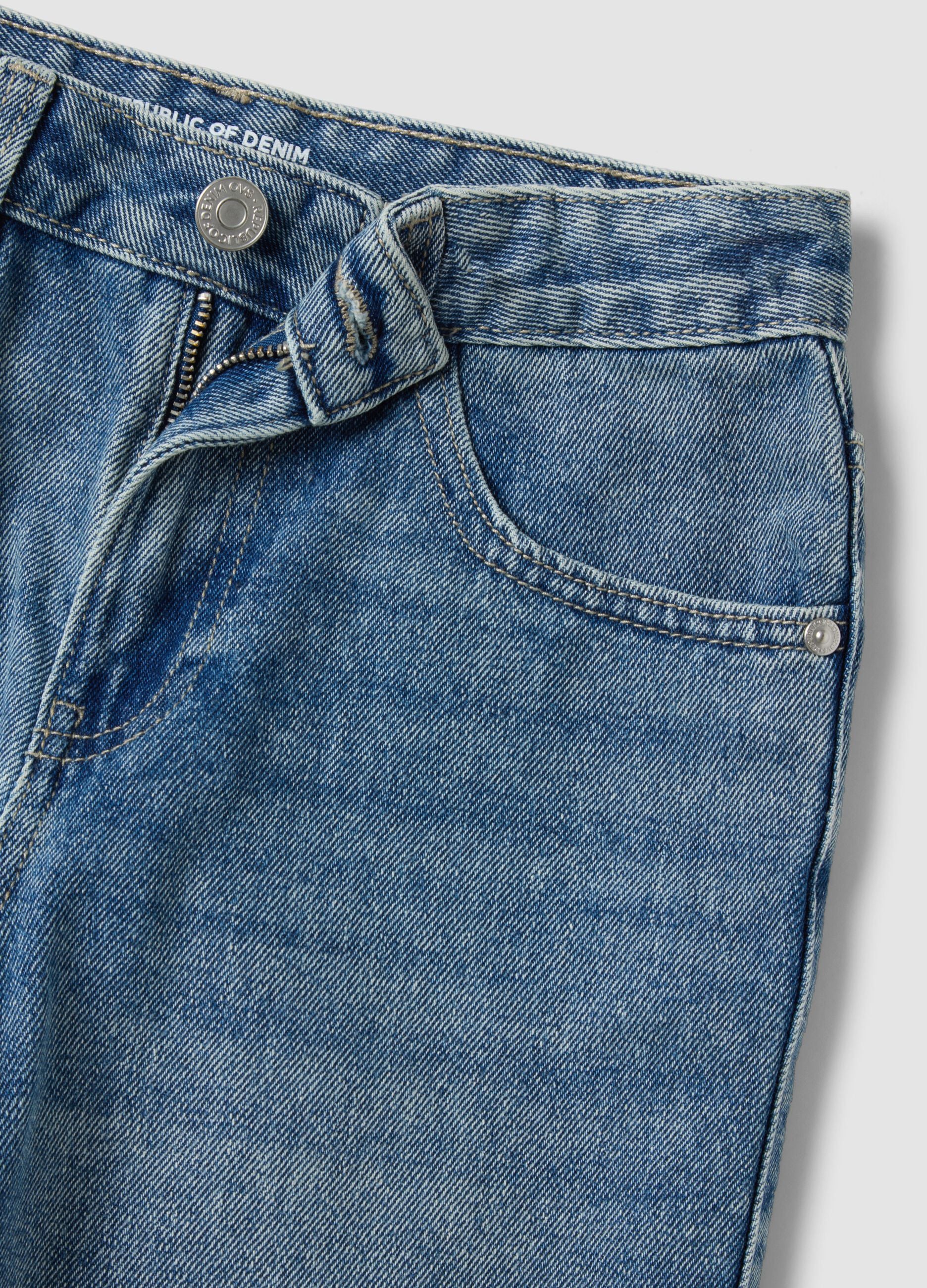Blue denim straight-fit jeans in a cotton and viscose blend for girls