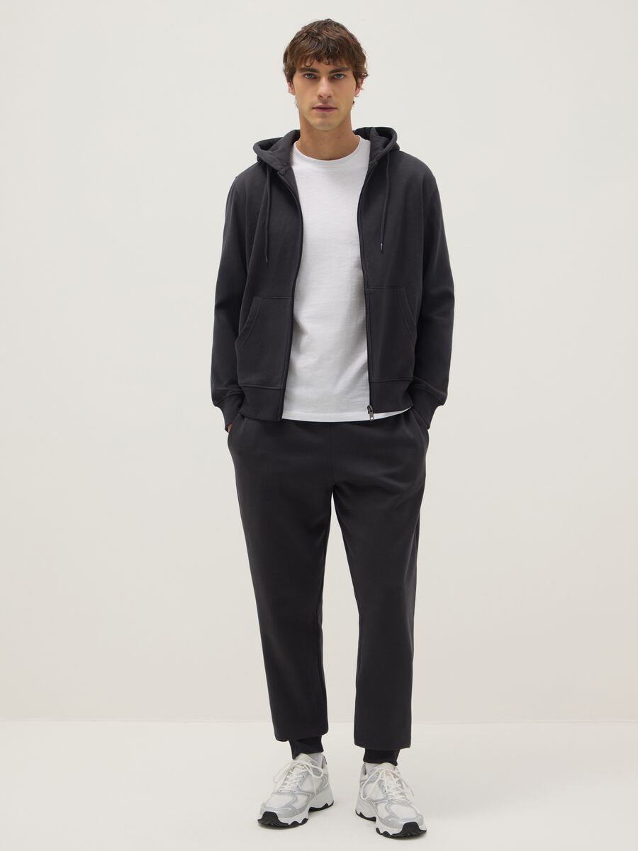 Black regular fit cotton-blend hoodie with zip_1