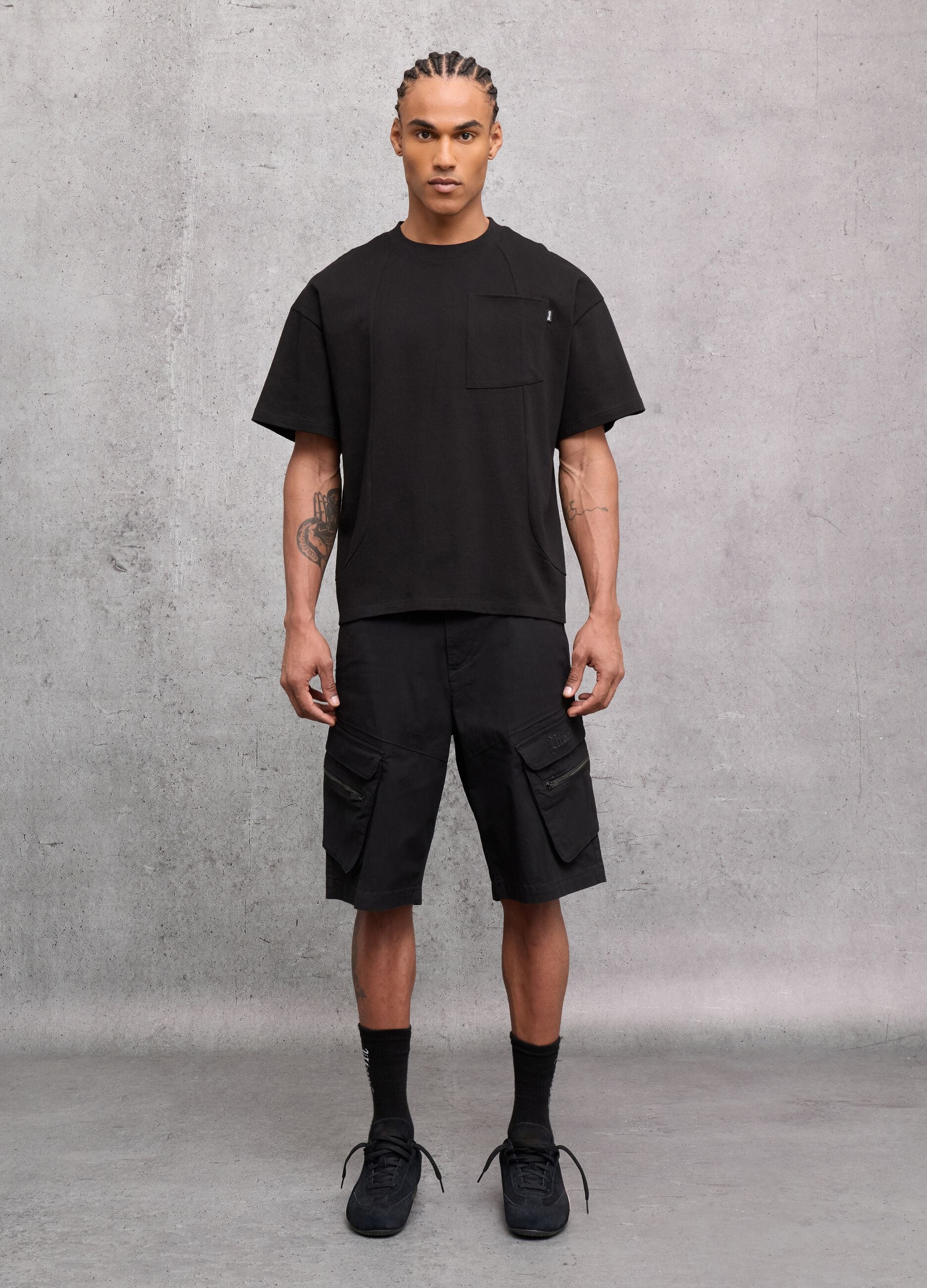 Graphic Pocket T-shirt Black
