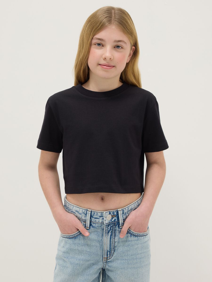 T-shirt in puro cotone nero da ragazza boxy fit_0